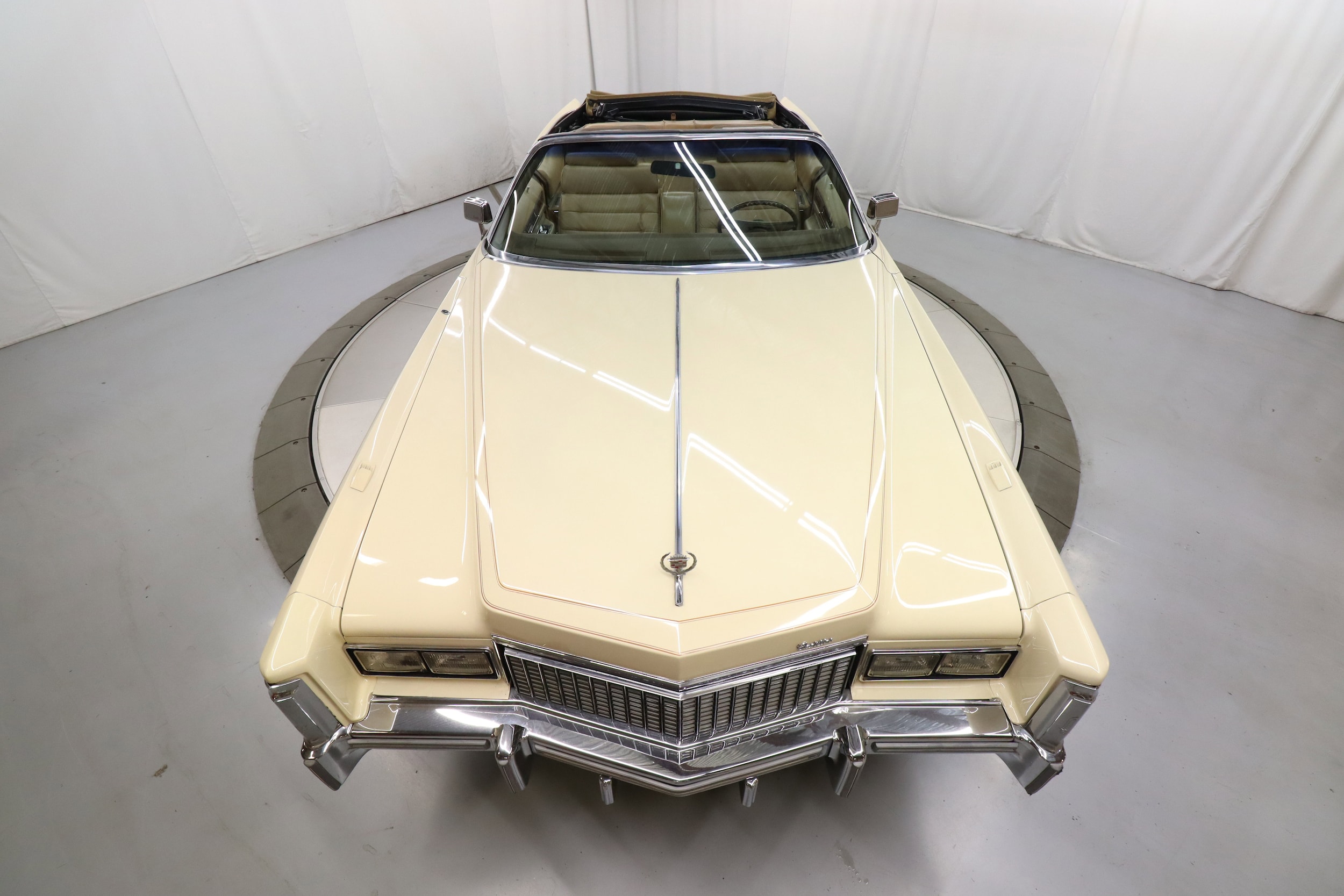 1976 Cadillac Eldorado 69