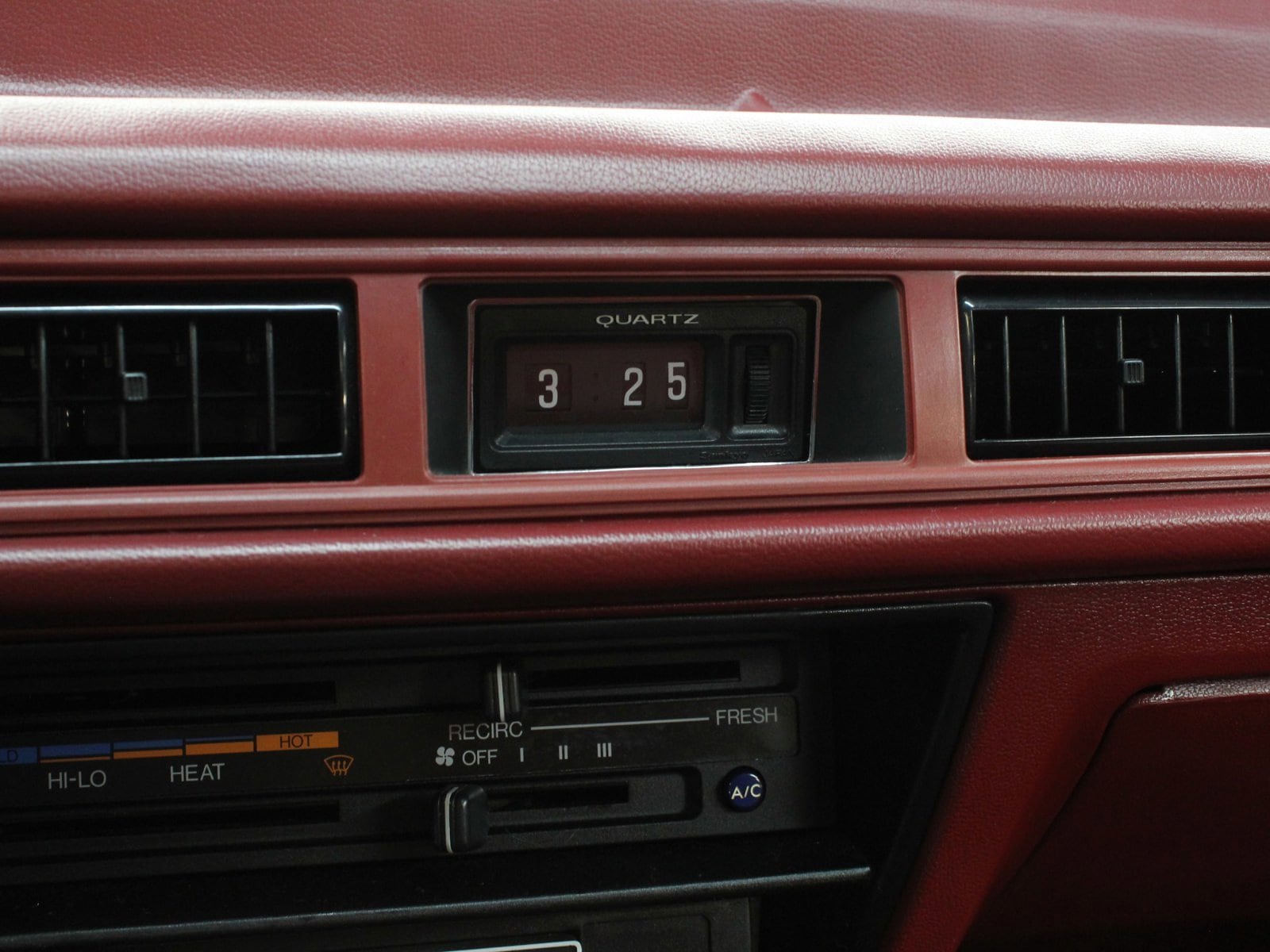 1982 Honda Prelude 38