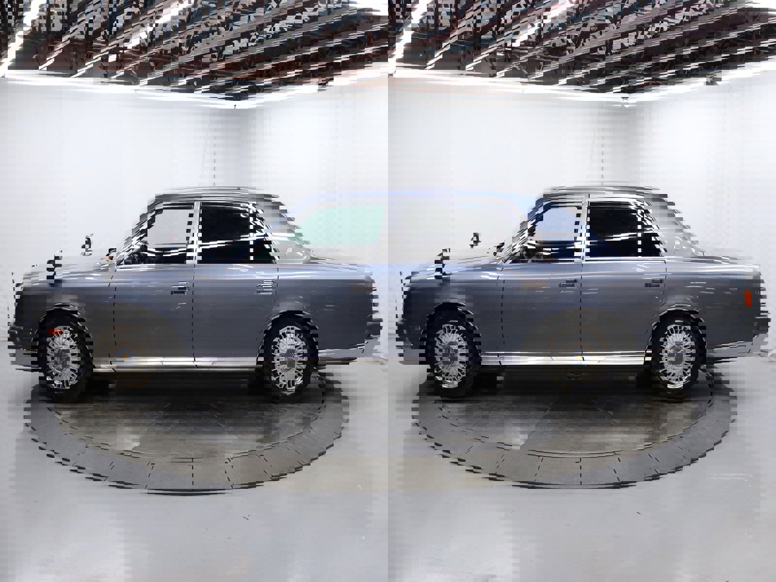 1997 Toyota Century 3