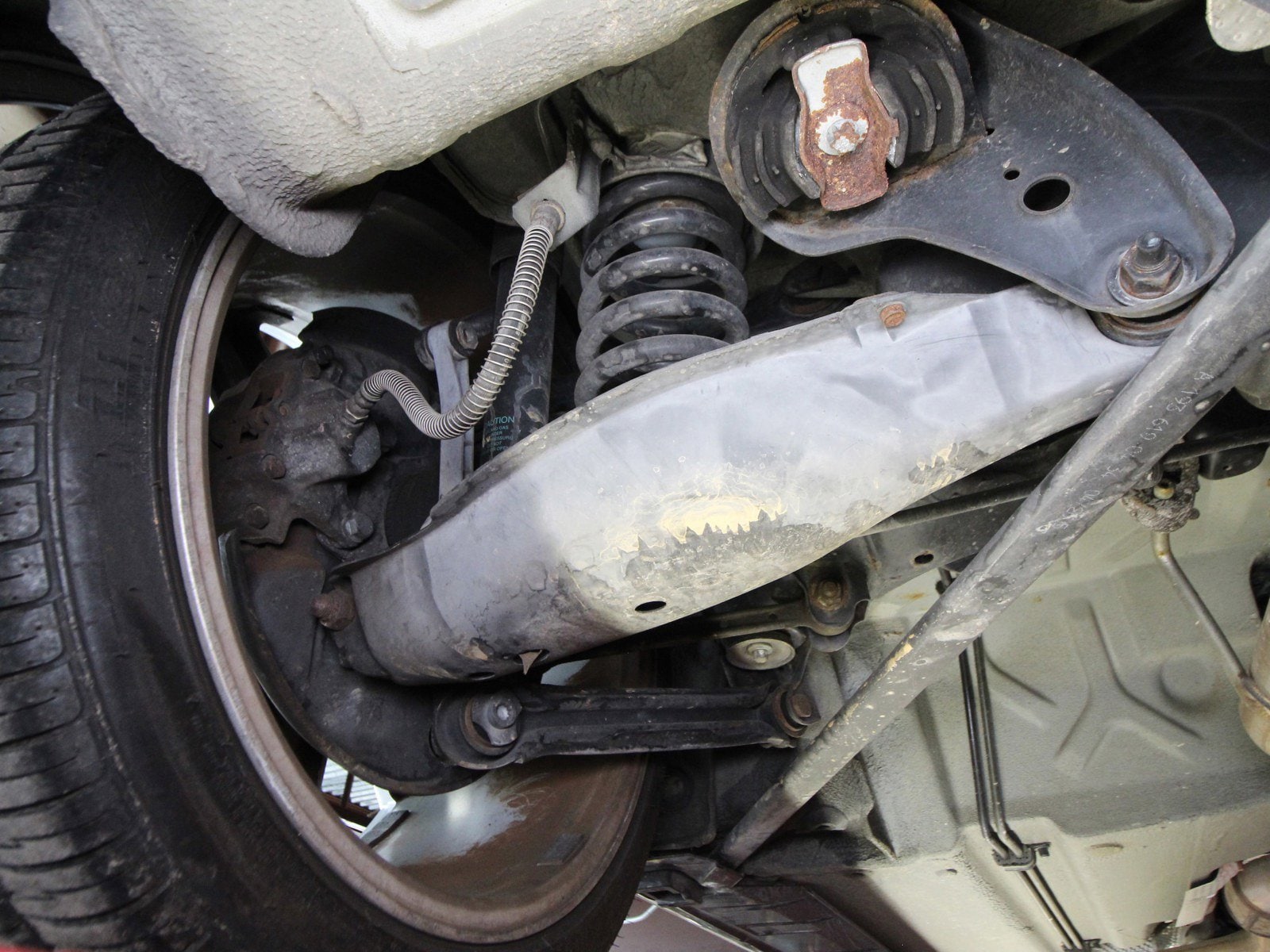 2005 Chrysler Crossfire 35