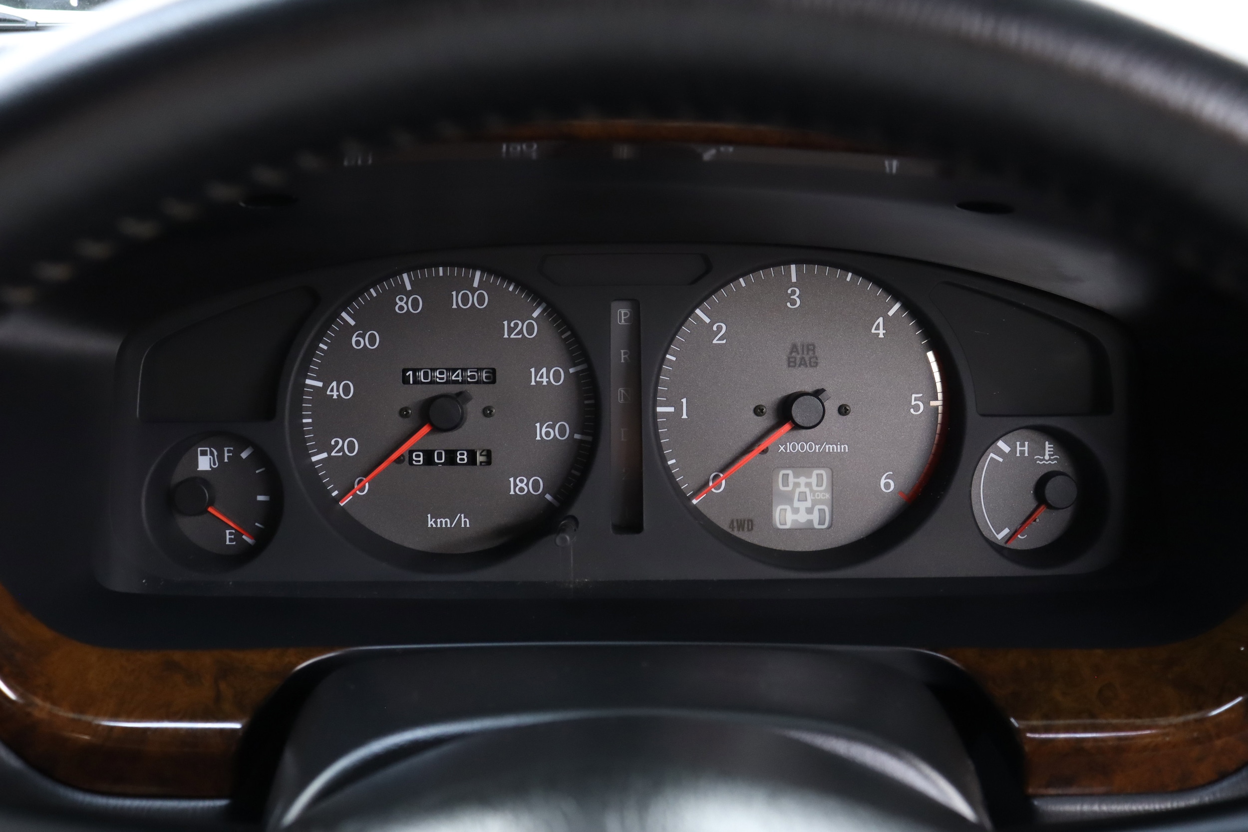 1996 Nissan Terrano 11