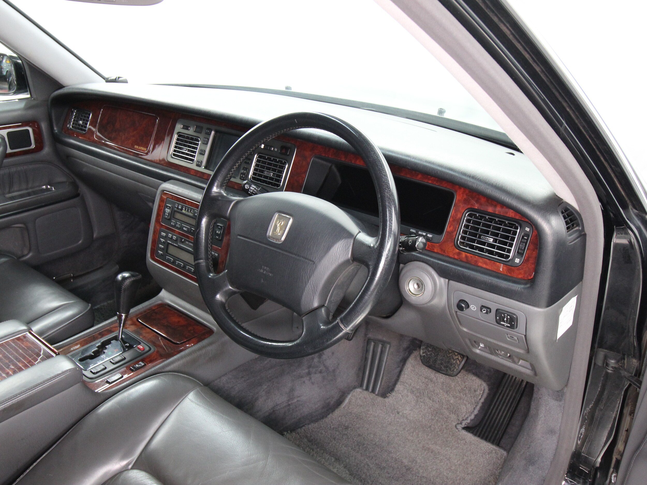 1997 Toyota Century 9