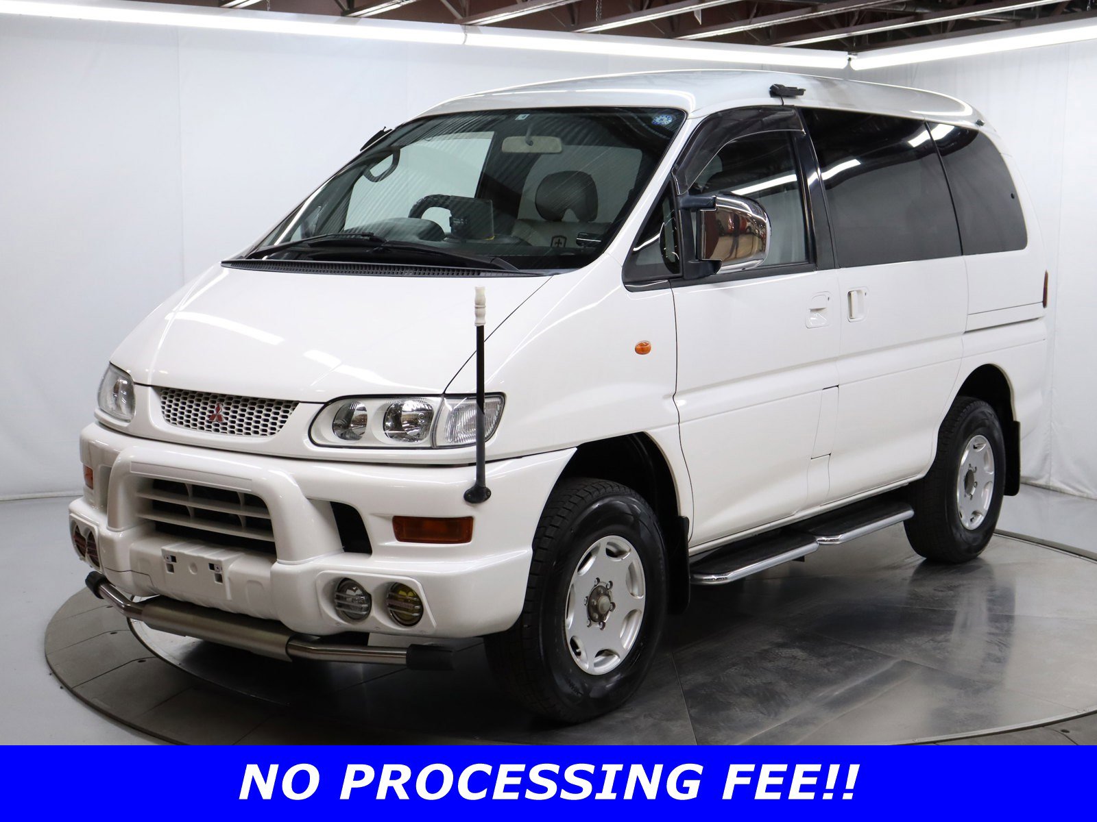 1998 Mitsubishi Delica 2