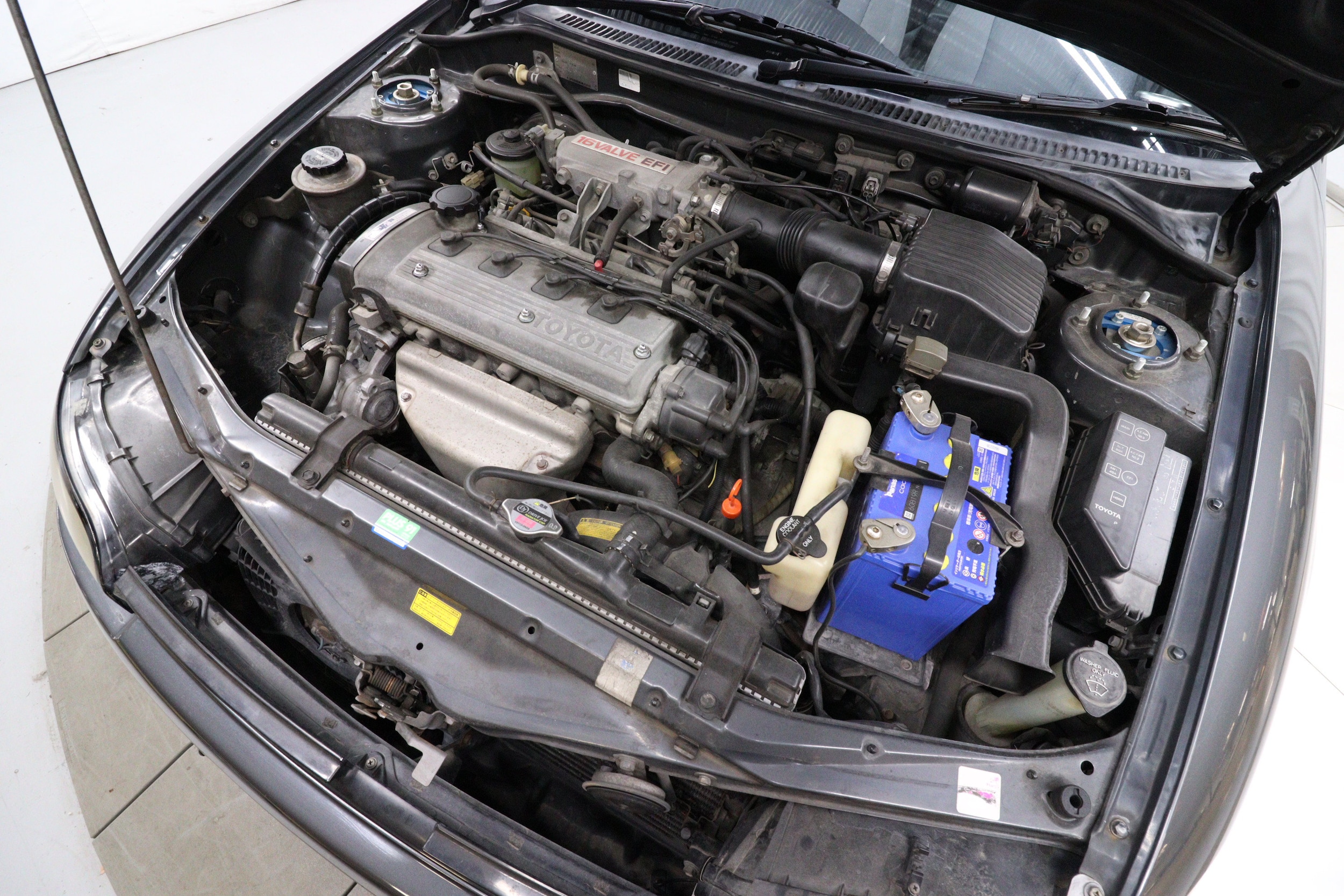 1990 Toyota Sera 30