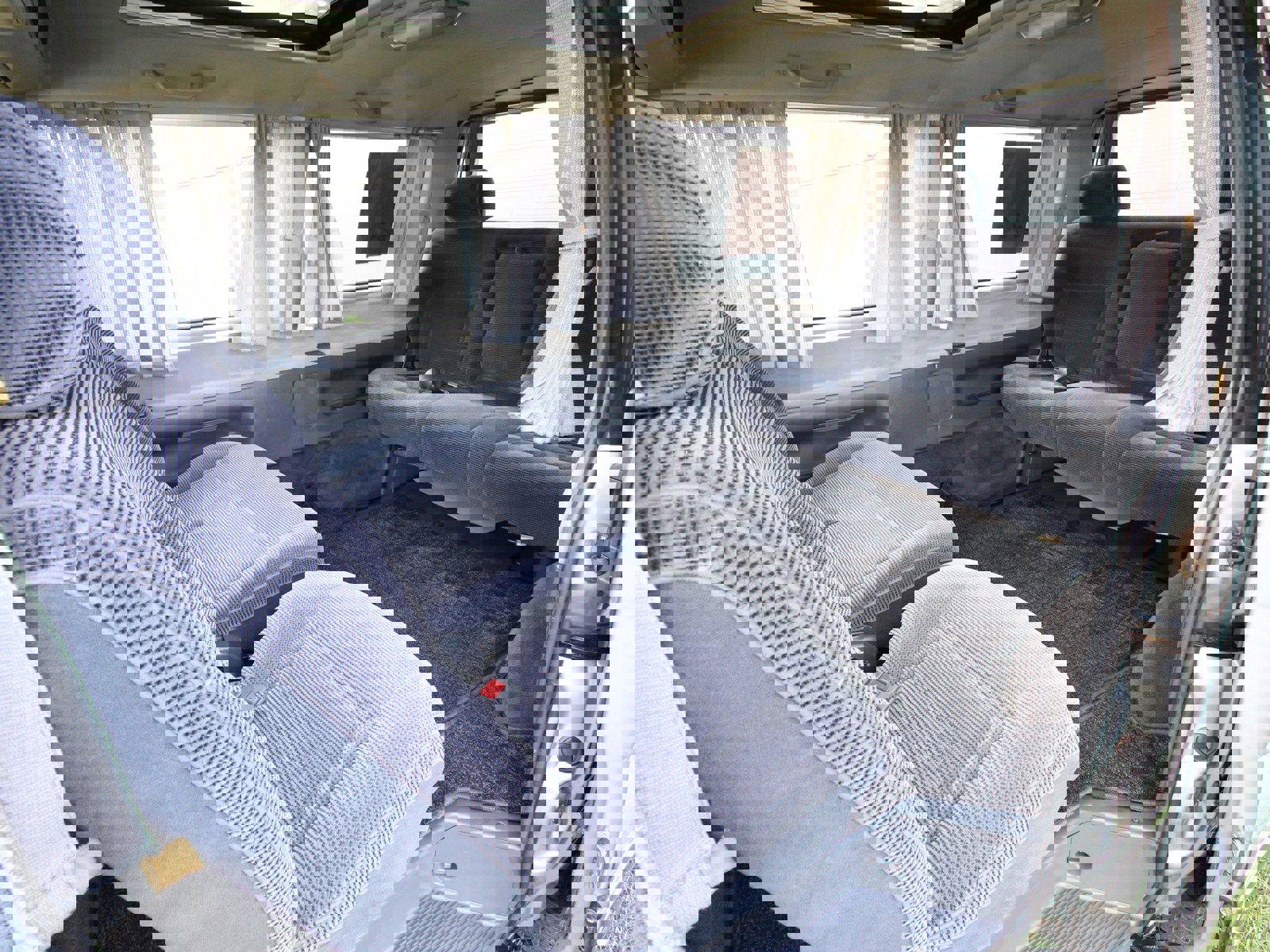 1991 Toyota HiAce 37