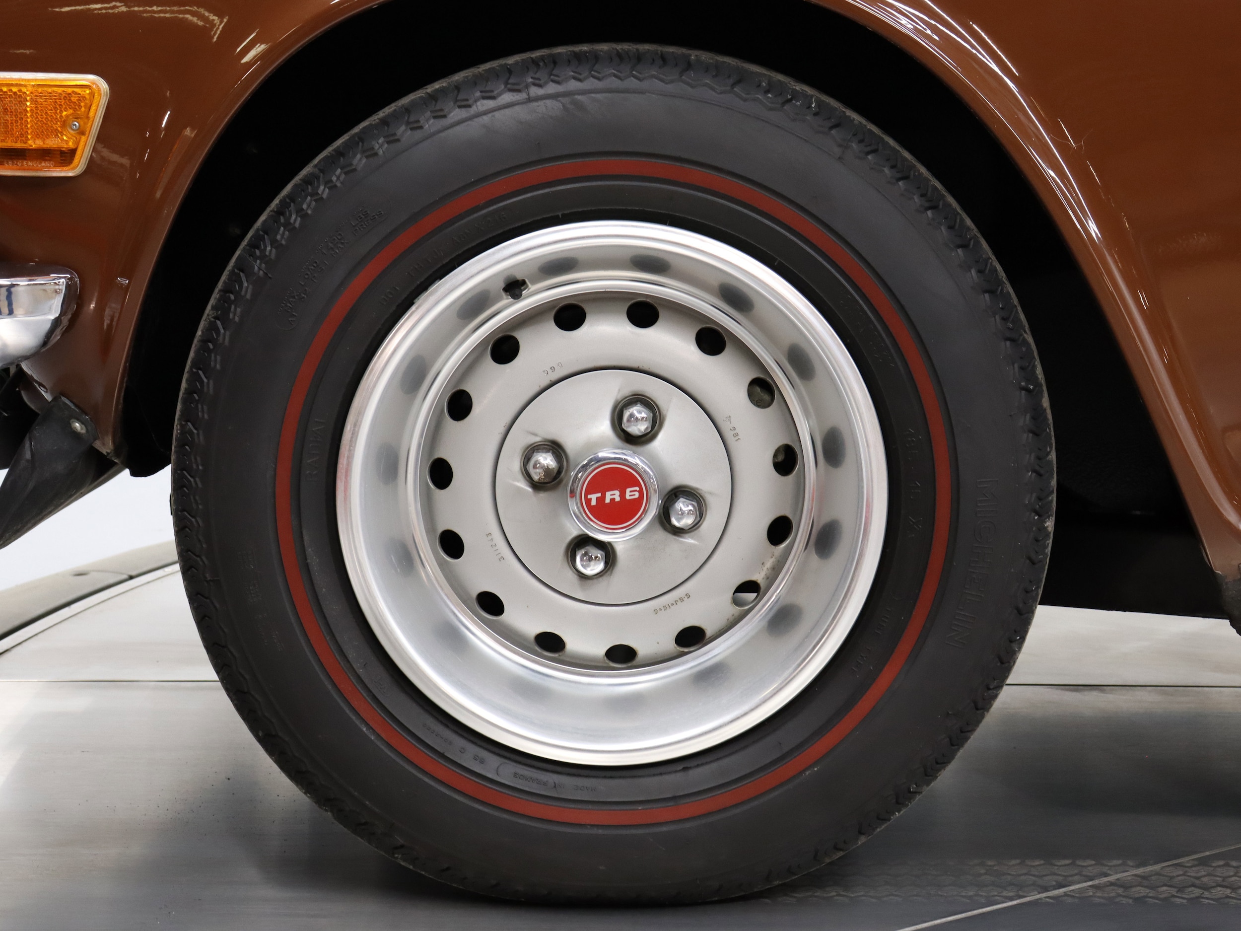 1976 Triumph TR6 72
