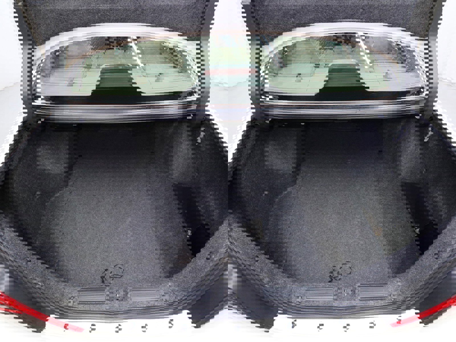 2004 Acura RL 27