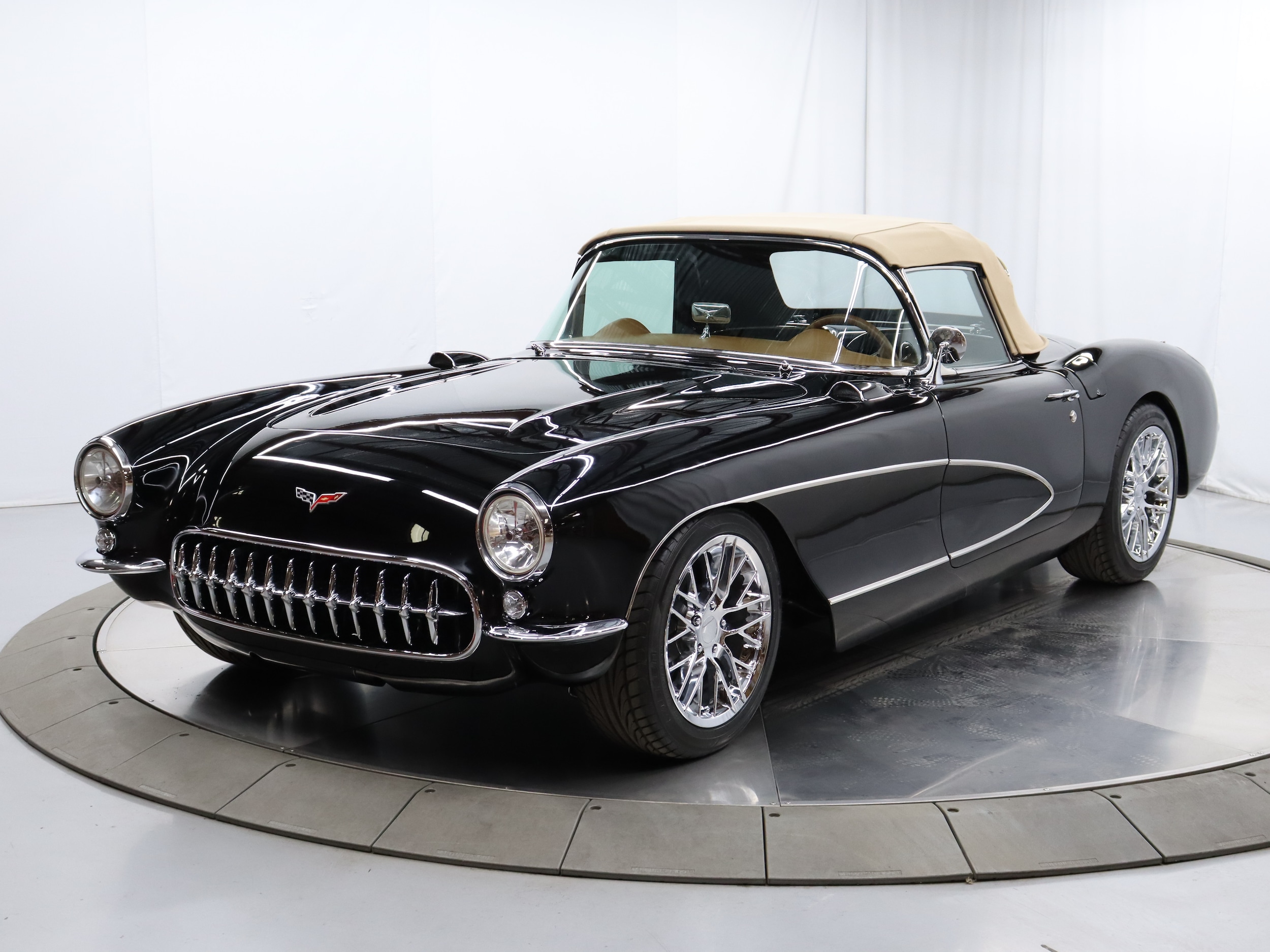 1957 Chevrolet Corvette 2
