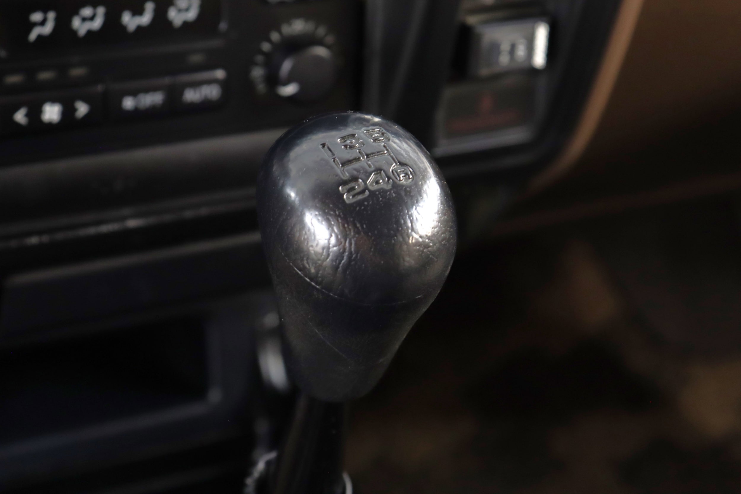 1999 Toyota Land Cruiser Prado 17