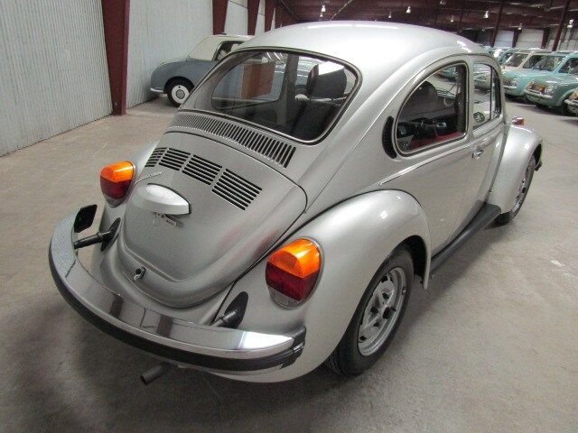 1977 Volkswagen Beetle 7