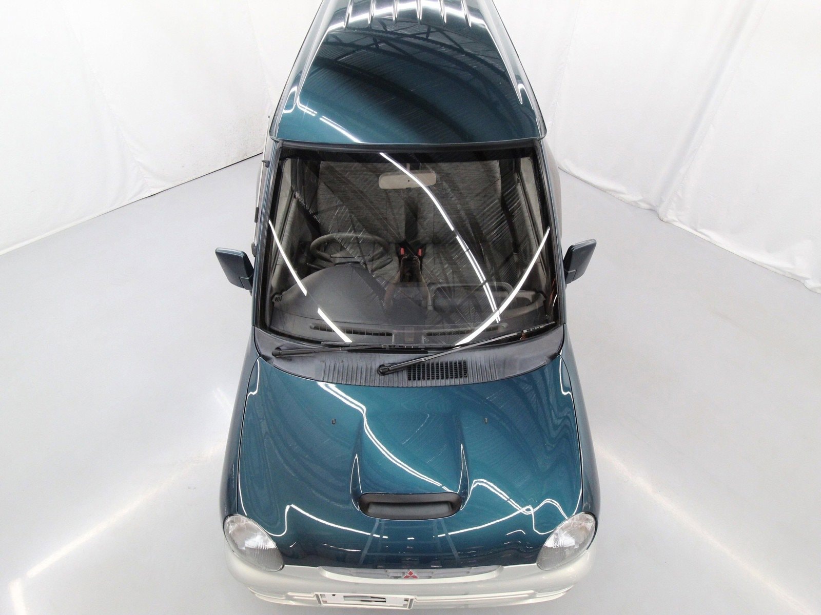 1994 Mitsubishi Minica 37