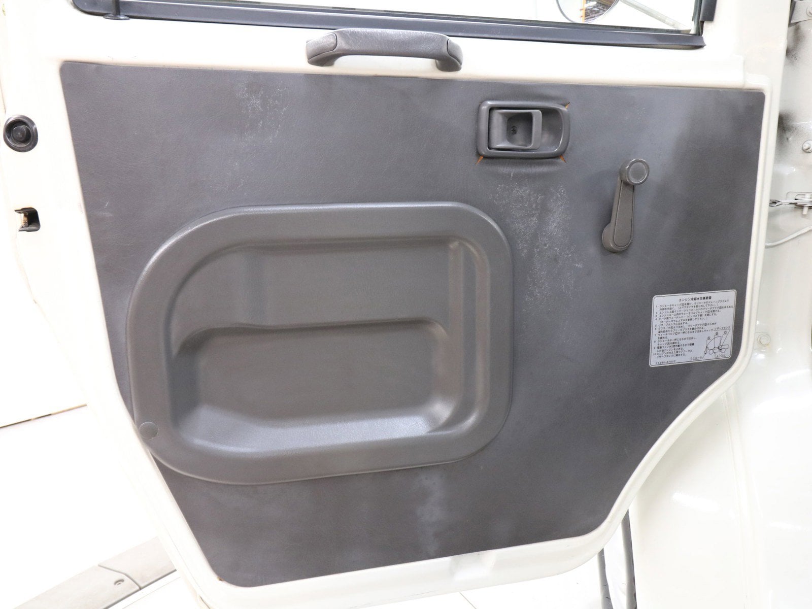 1998 Daihatsu Midget II 21