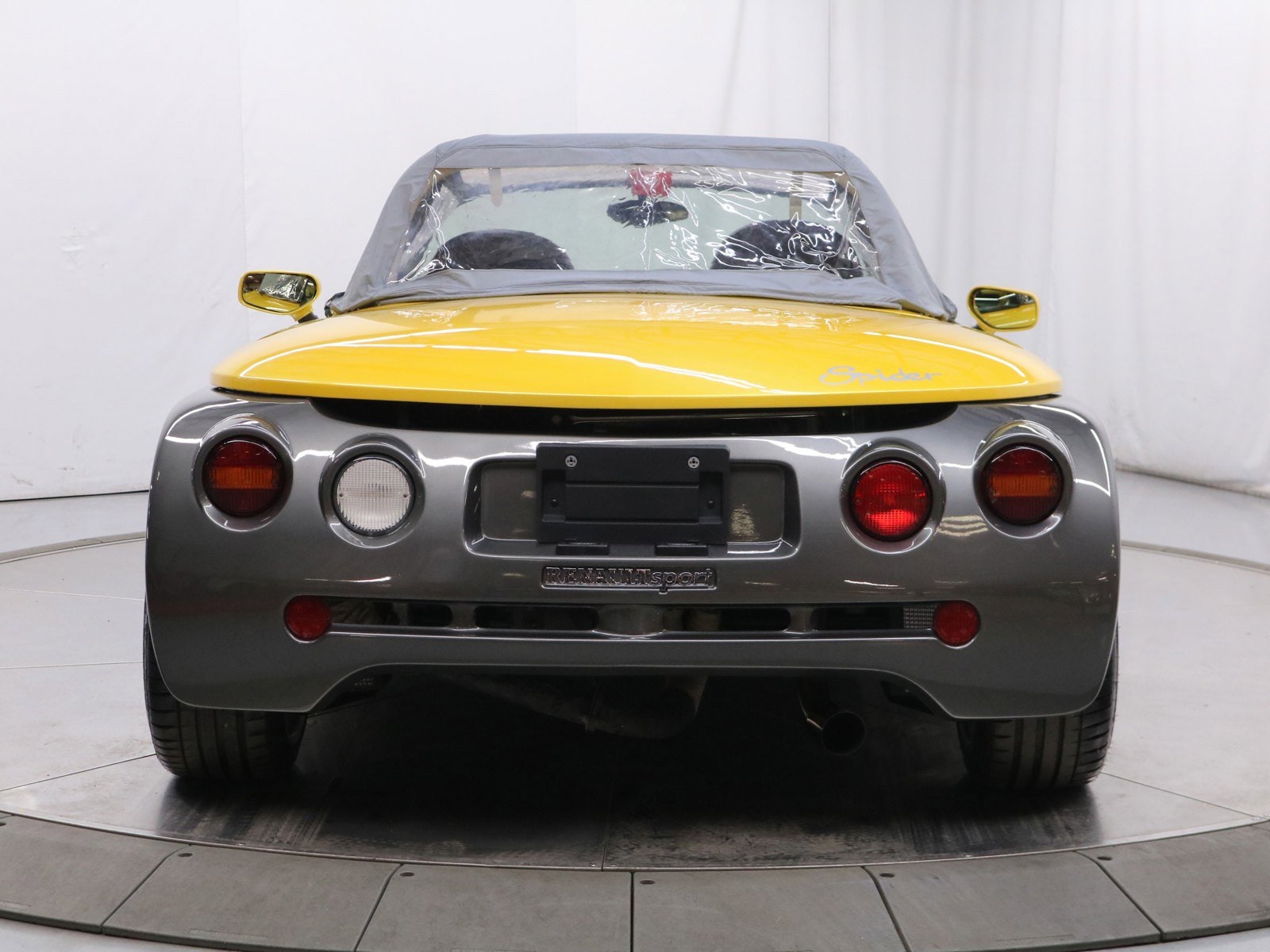 1998 Renault Sport Spider 13