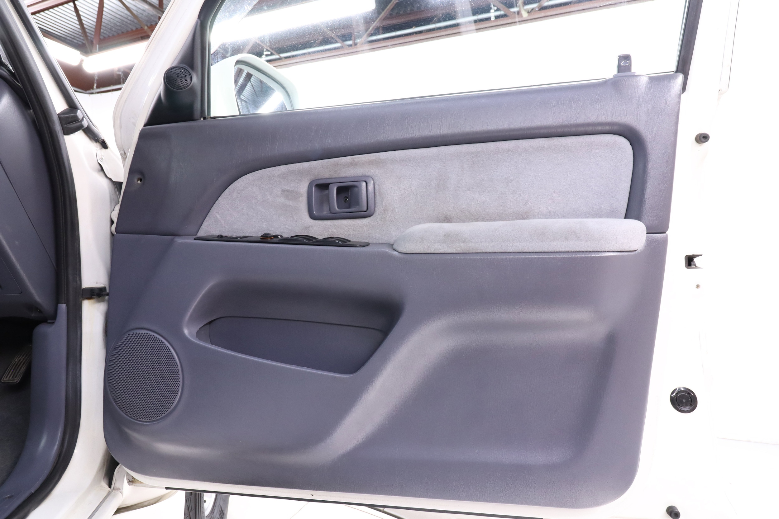 1999 Toyota Hilux 24