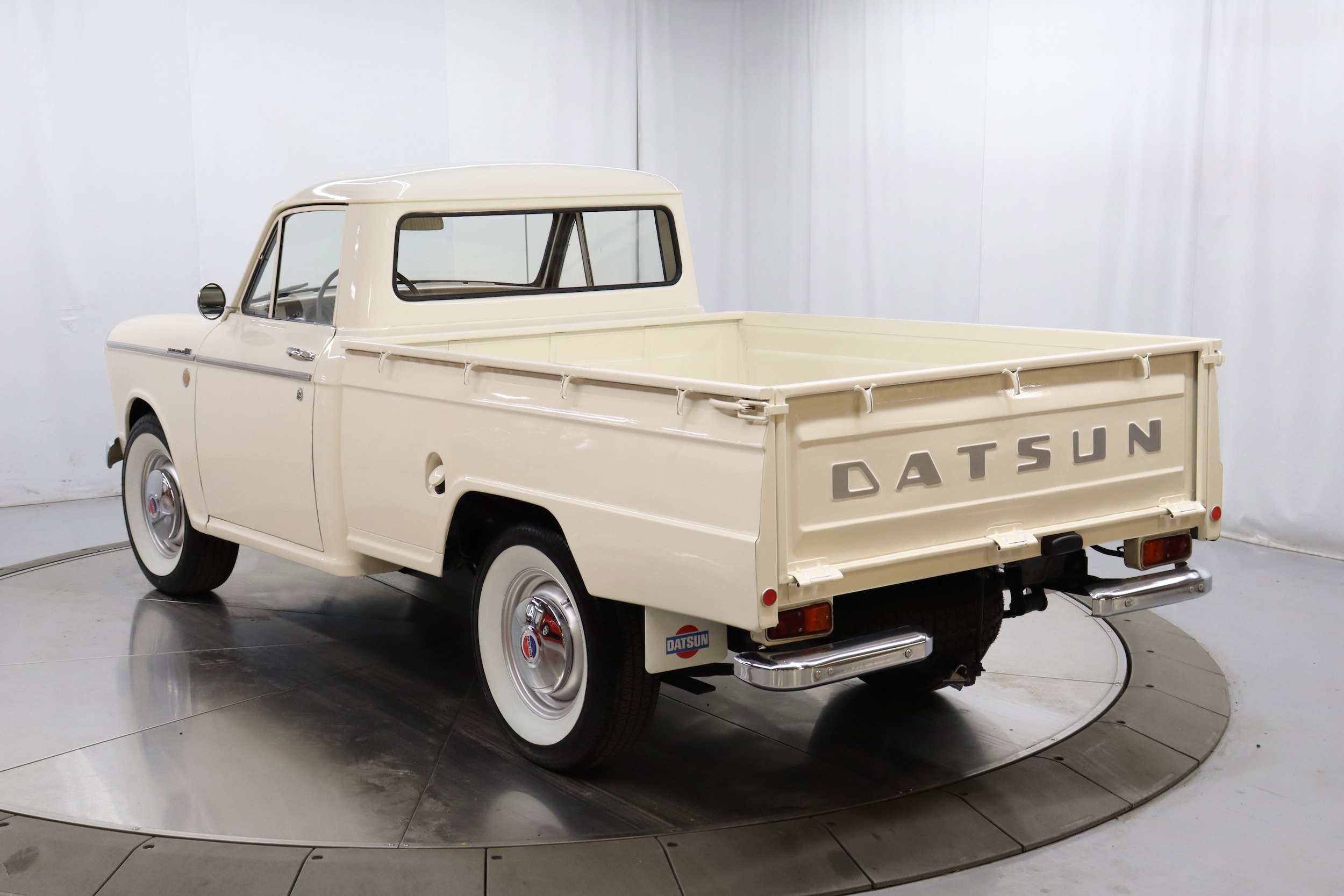 1964 Datsun 1200 7