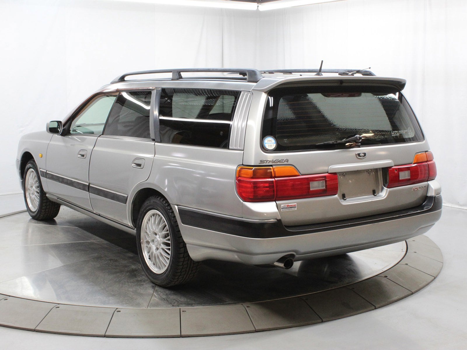 1997 Nissan Stagea 5