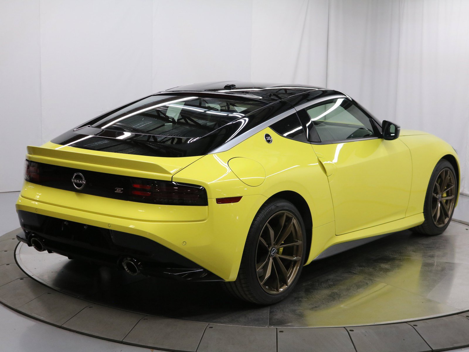 2023 Nissan Z 16