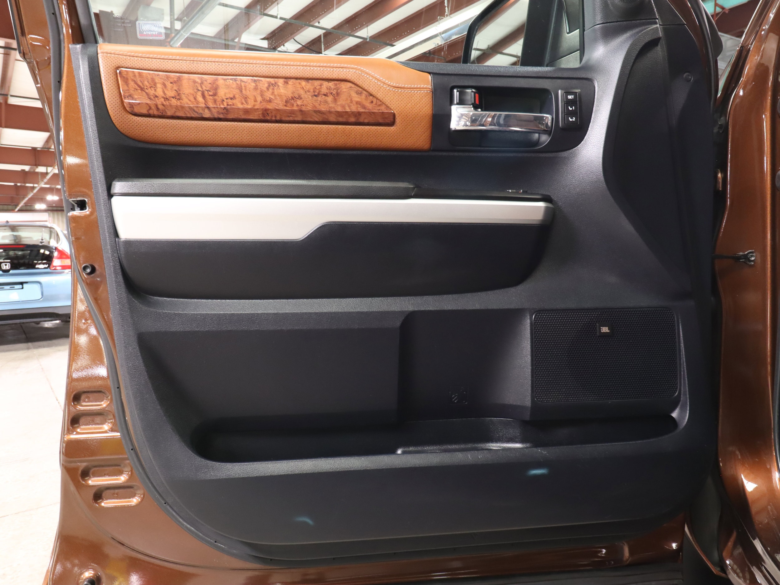 2014 Toyota Tundra 21