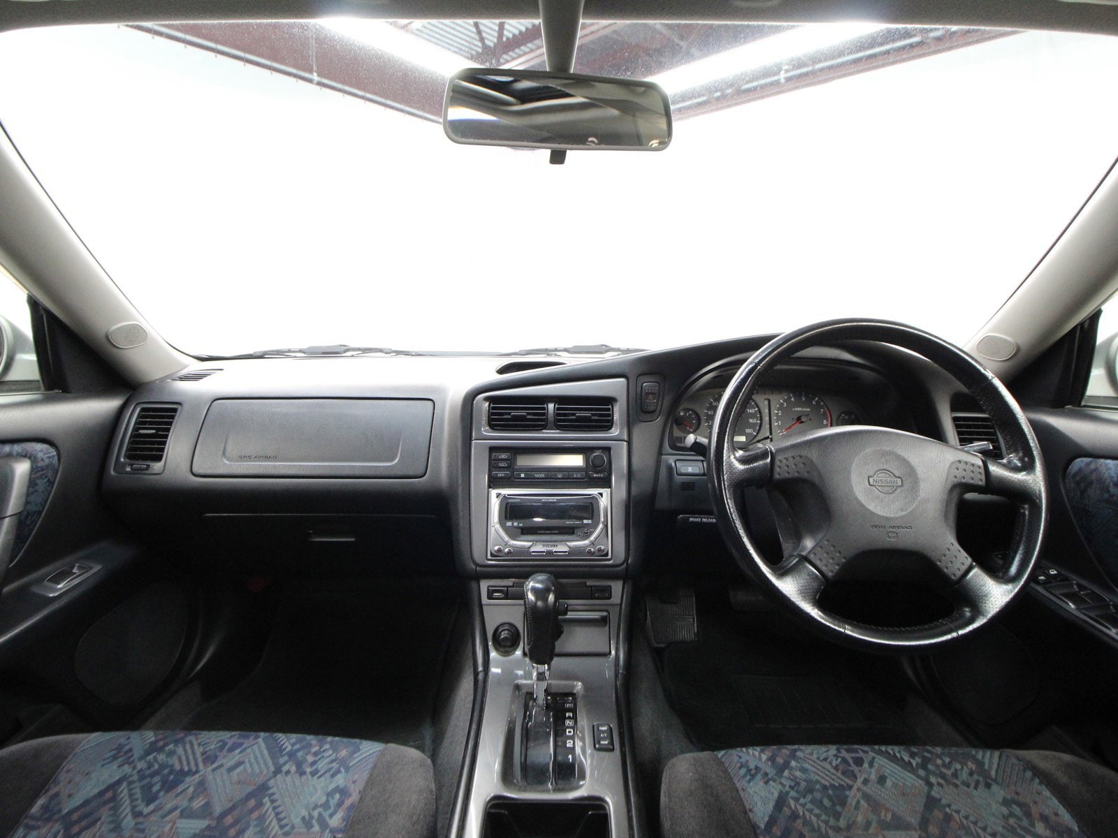 1997 Nissan Stagea 43