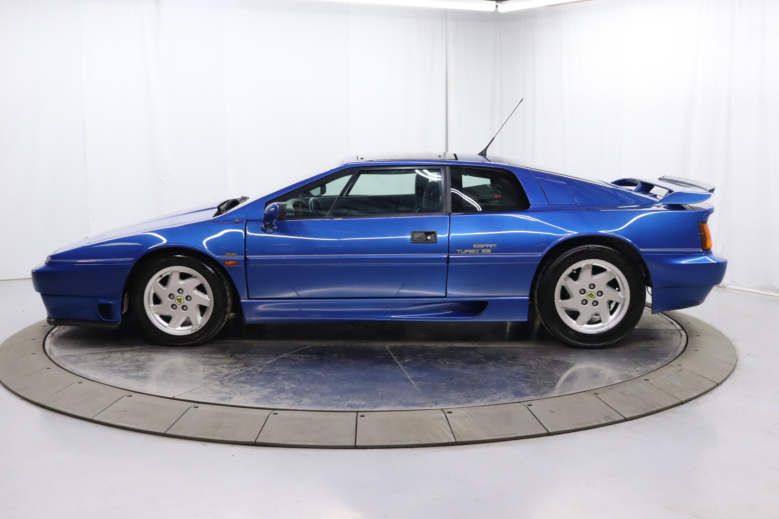 1990 Lotus Espirit Turbo SE 6