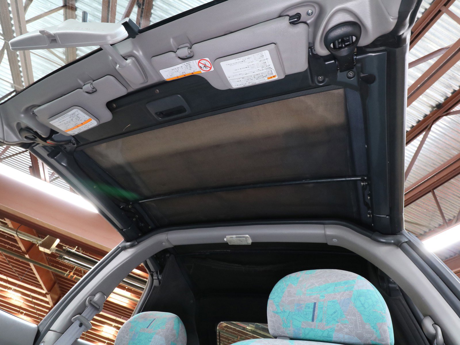 1998 Nissan March 41