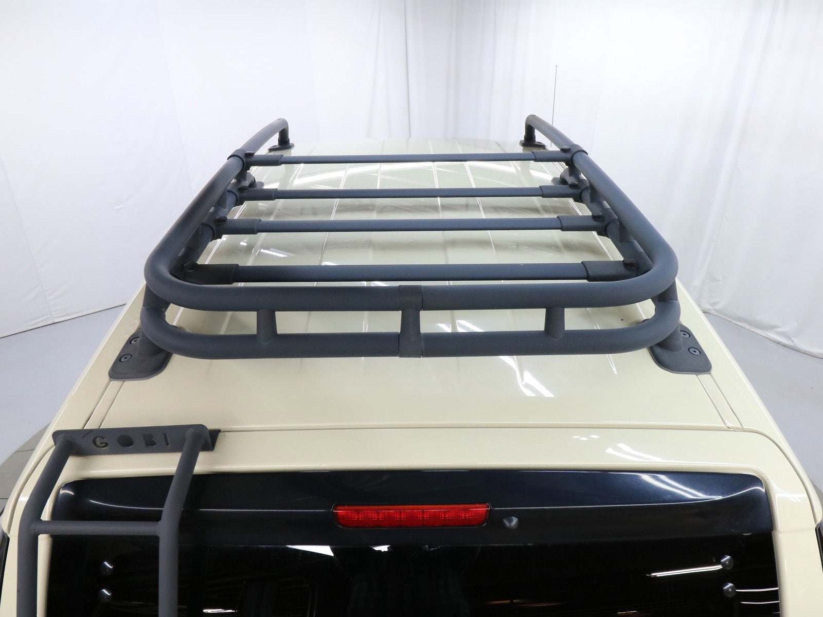 2010 Toyota FJ Cruiser 39