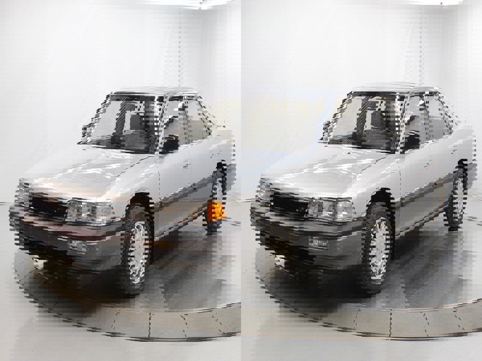 1987 Acura Legend photo 2