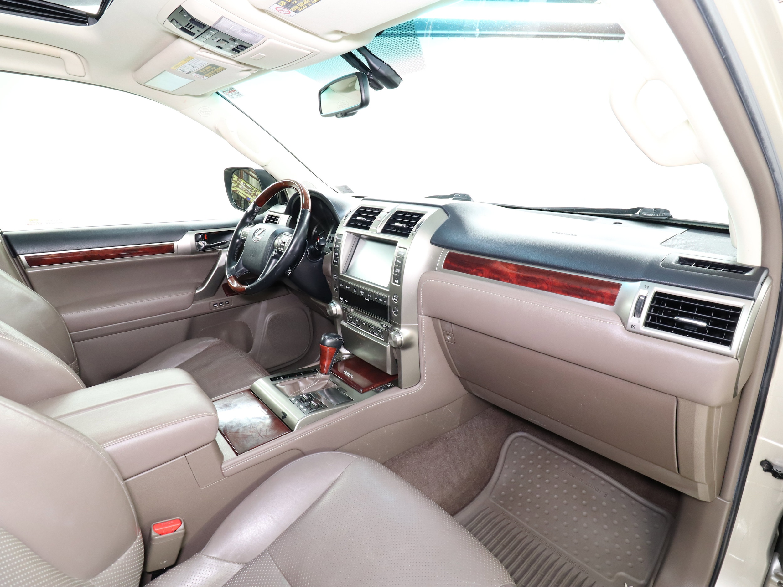 2011 Lexus GX460 16
