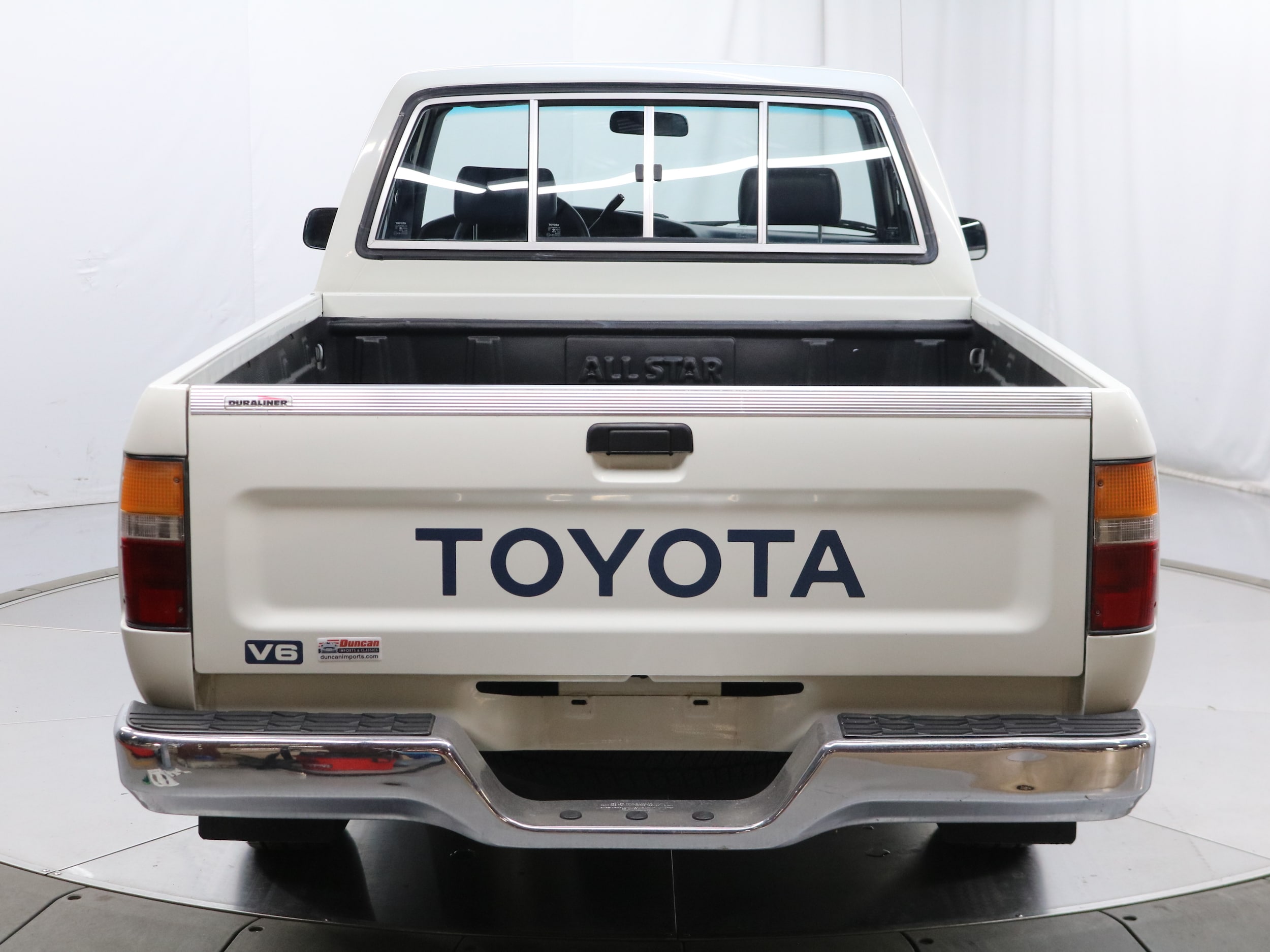 1991 Toyota HiLux 6
