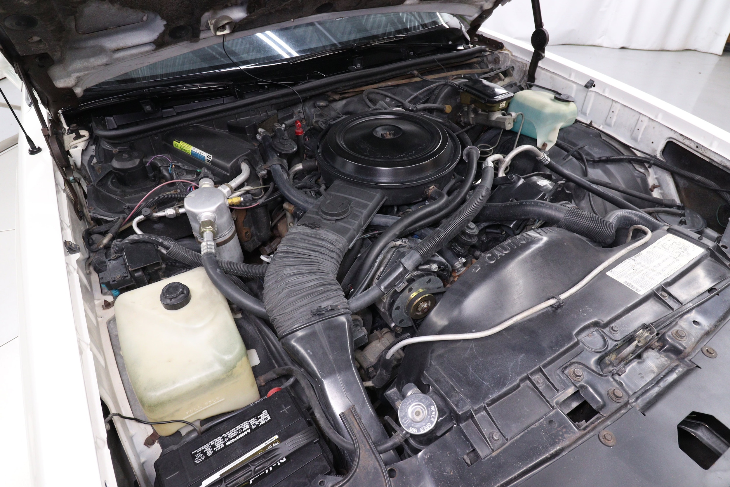 1985 Chevrolet Monte Carlo 25
