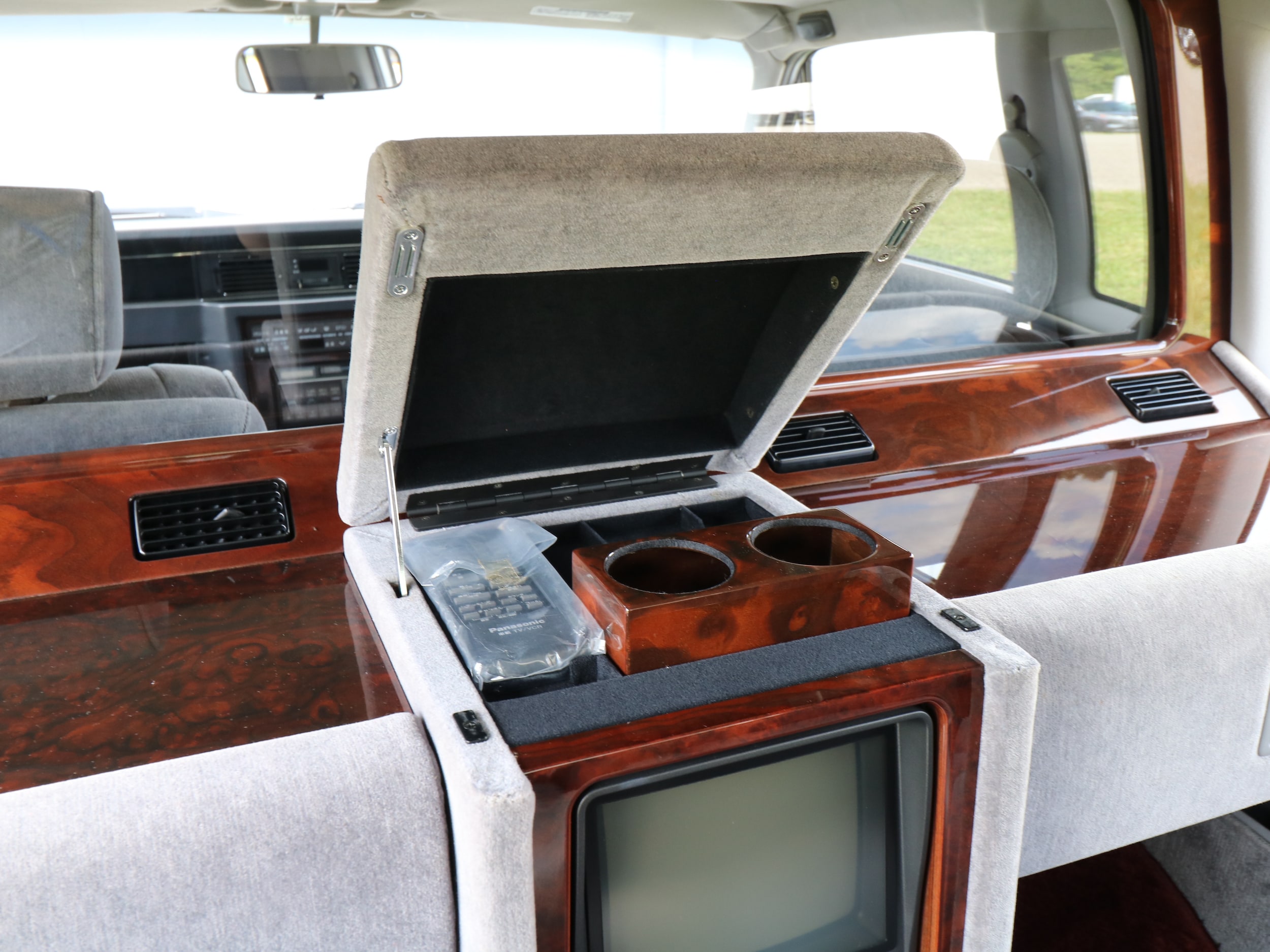 1996 Toyota Century 36
