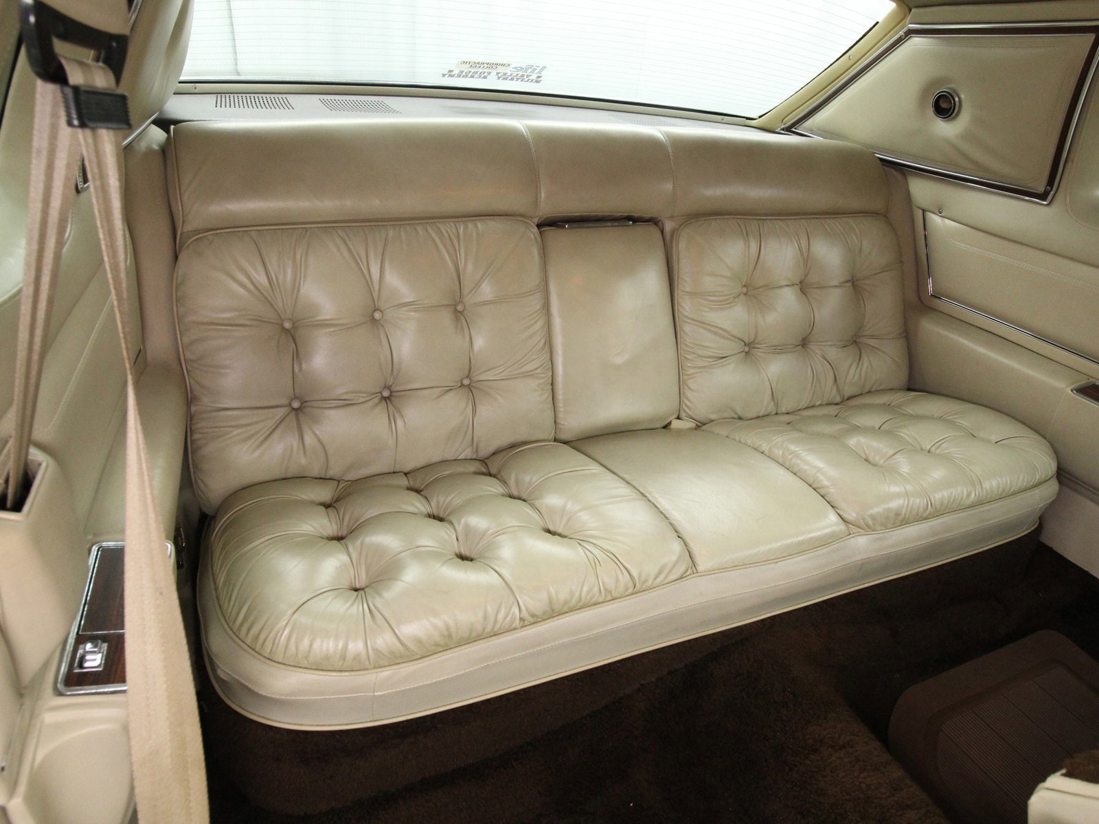 1975 Chrysler Imperial 31