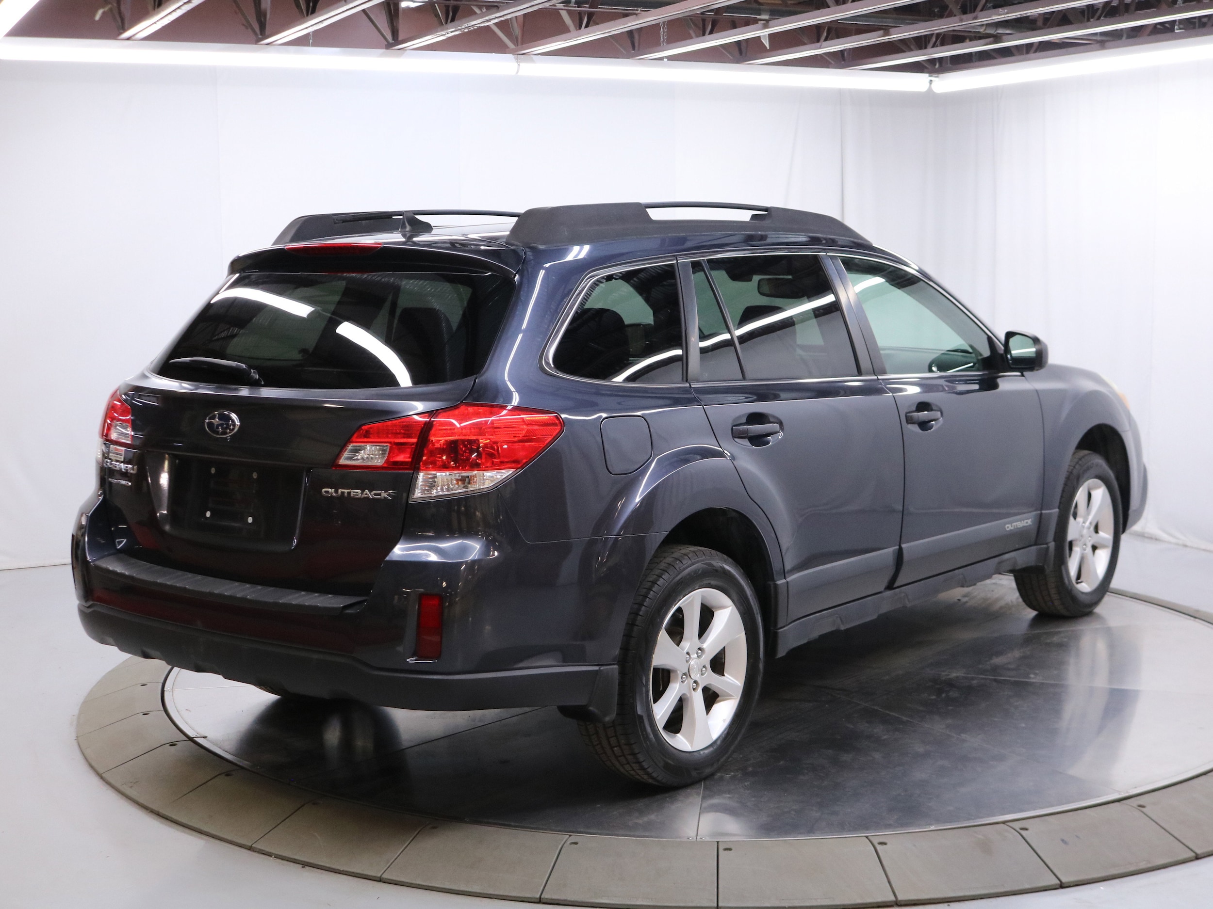 2013 Subaru Outback 7