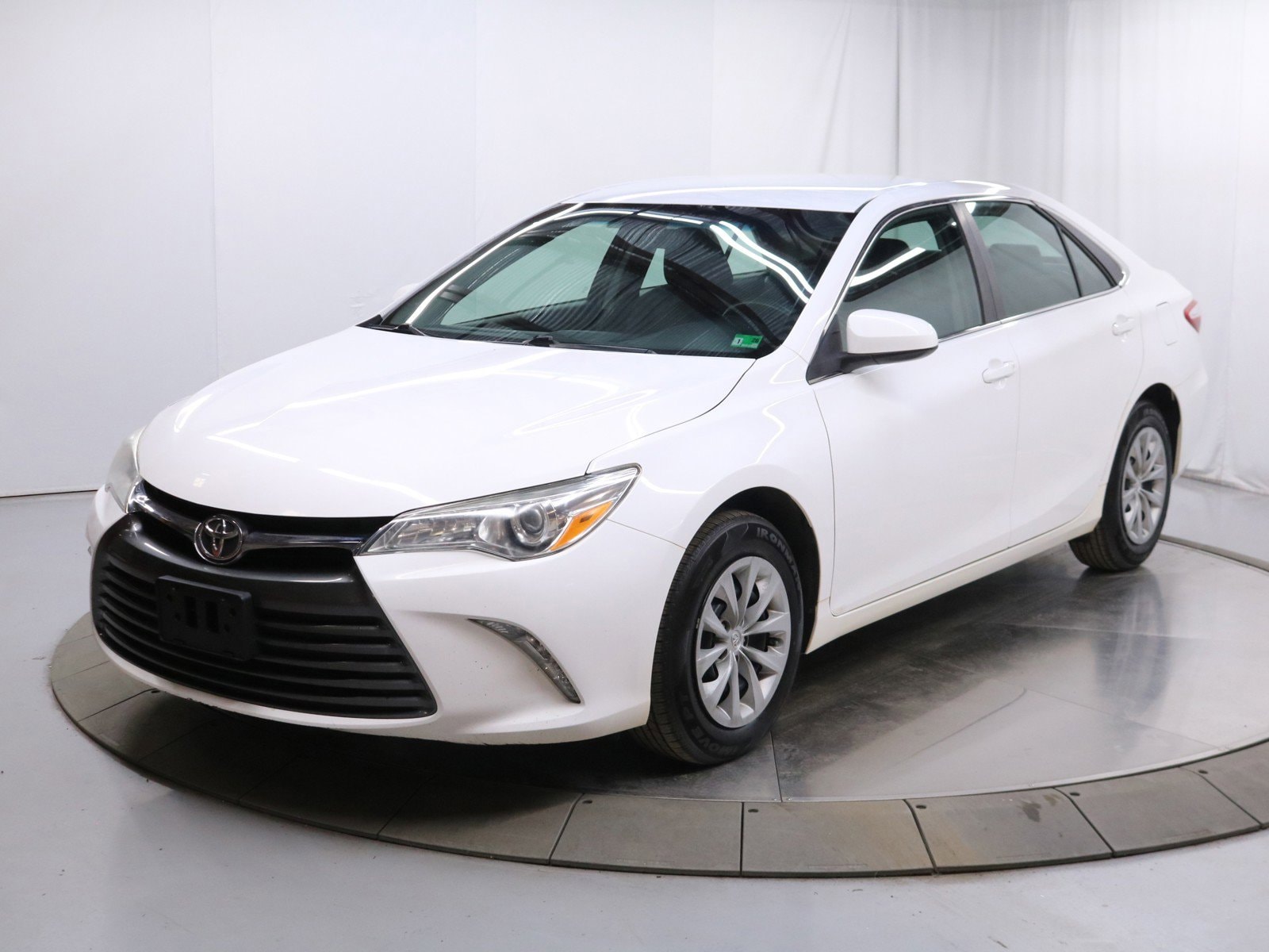 2015 Toyota Camry 2