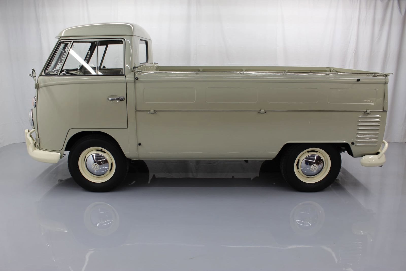 1965 Volkswagen Type 26 Single Cab 4