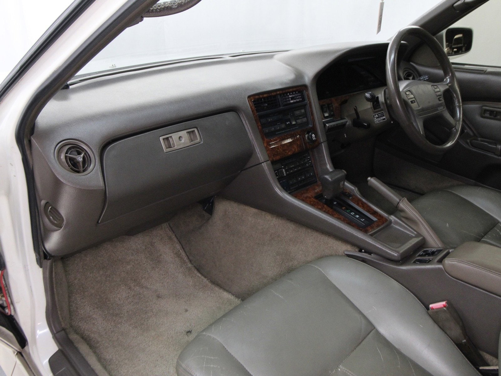 1989 Toyota Soarer 14