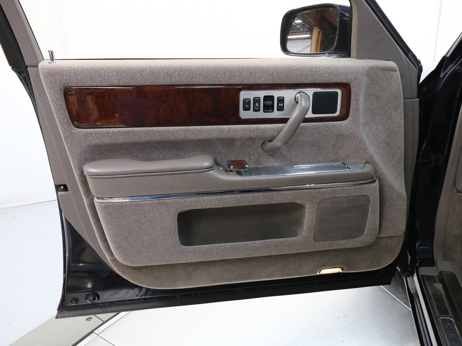 1997 Toyota Century 22