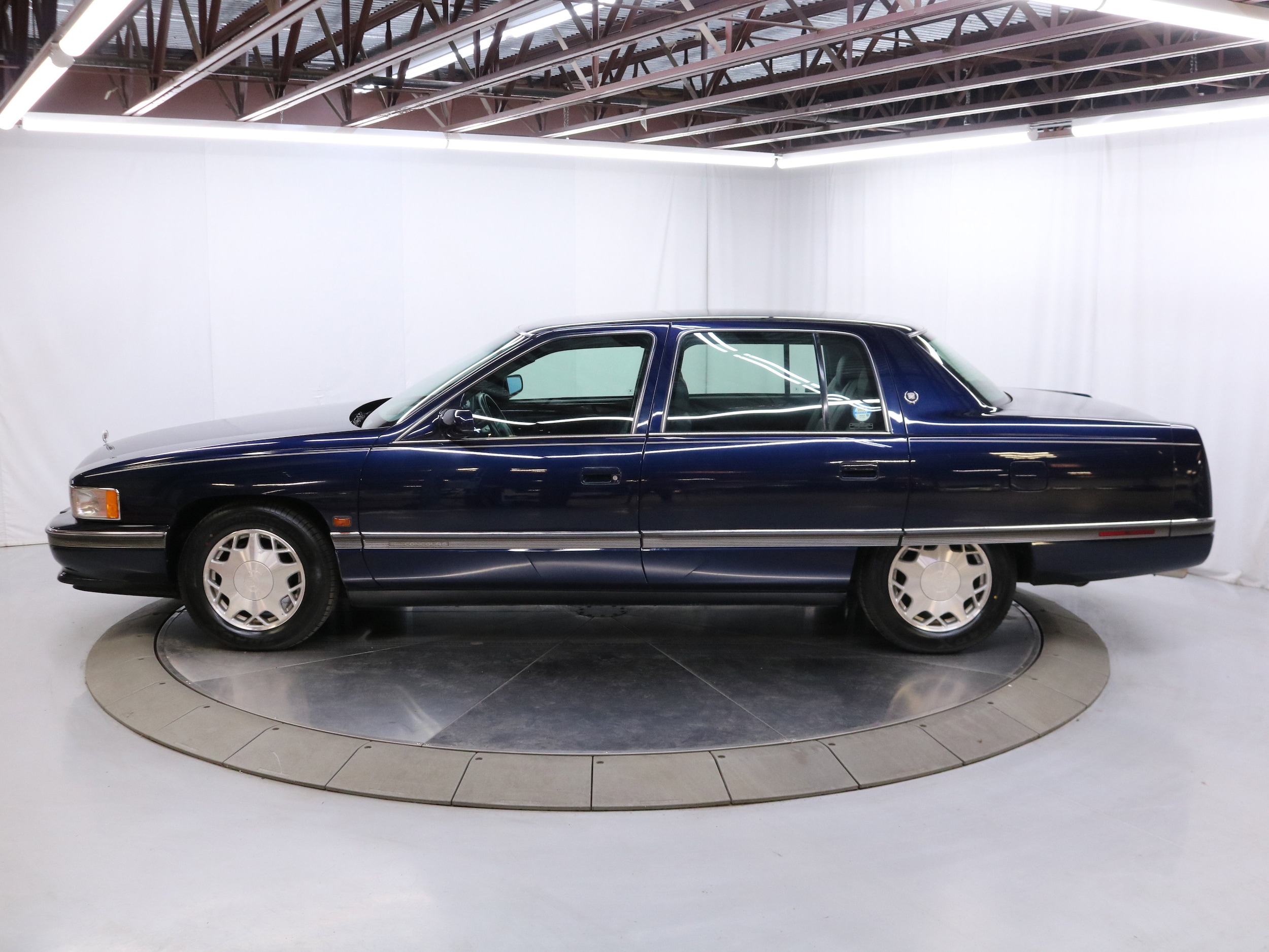 1996 Cadillac Concours 4