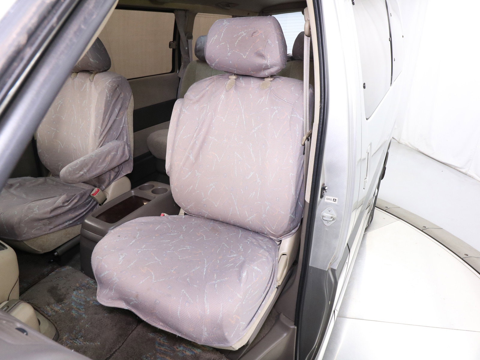 1999 Toyota Grand Hiace 16