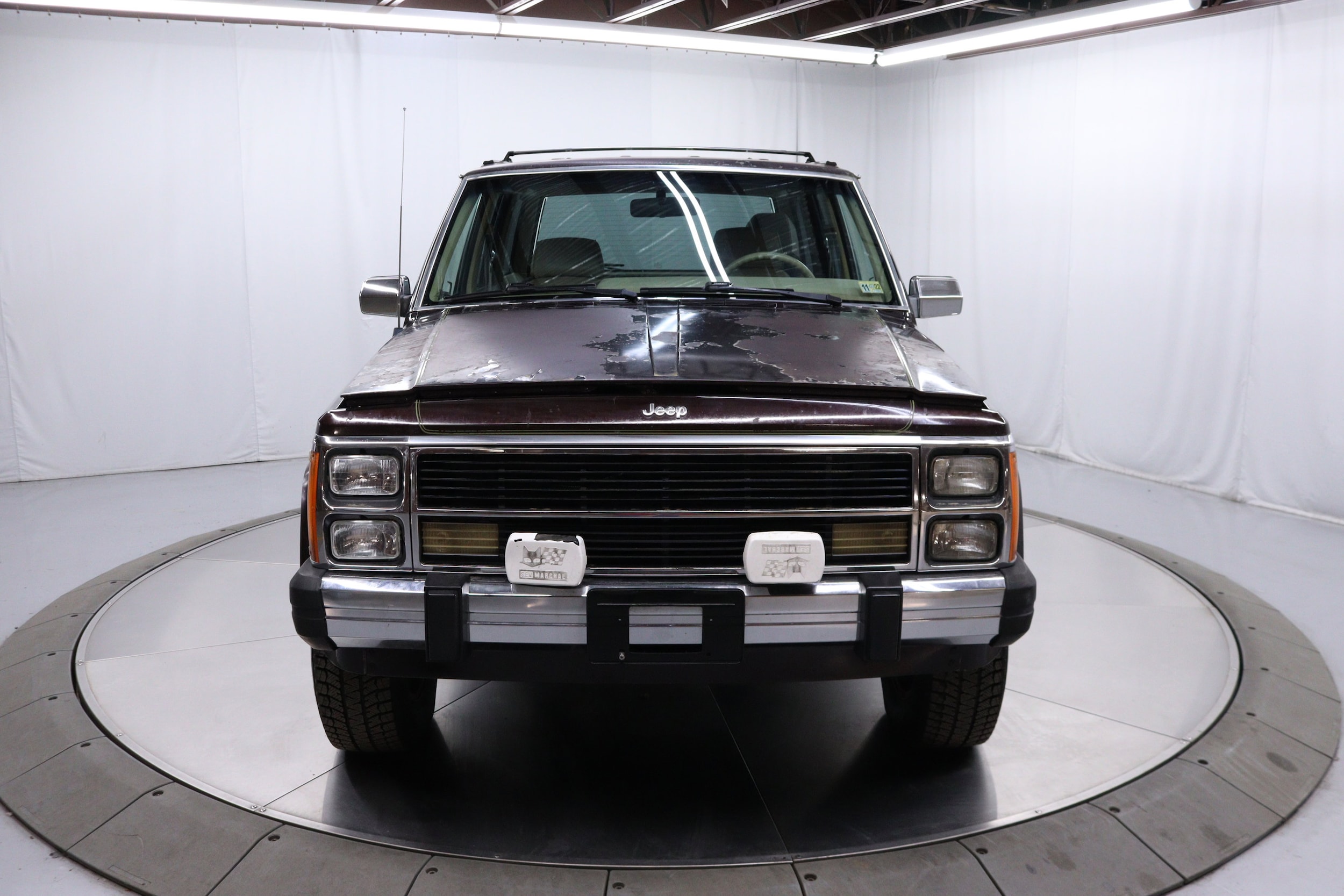 1989 Jeep Wagoneer Limited 3