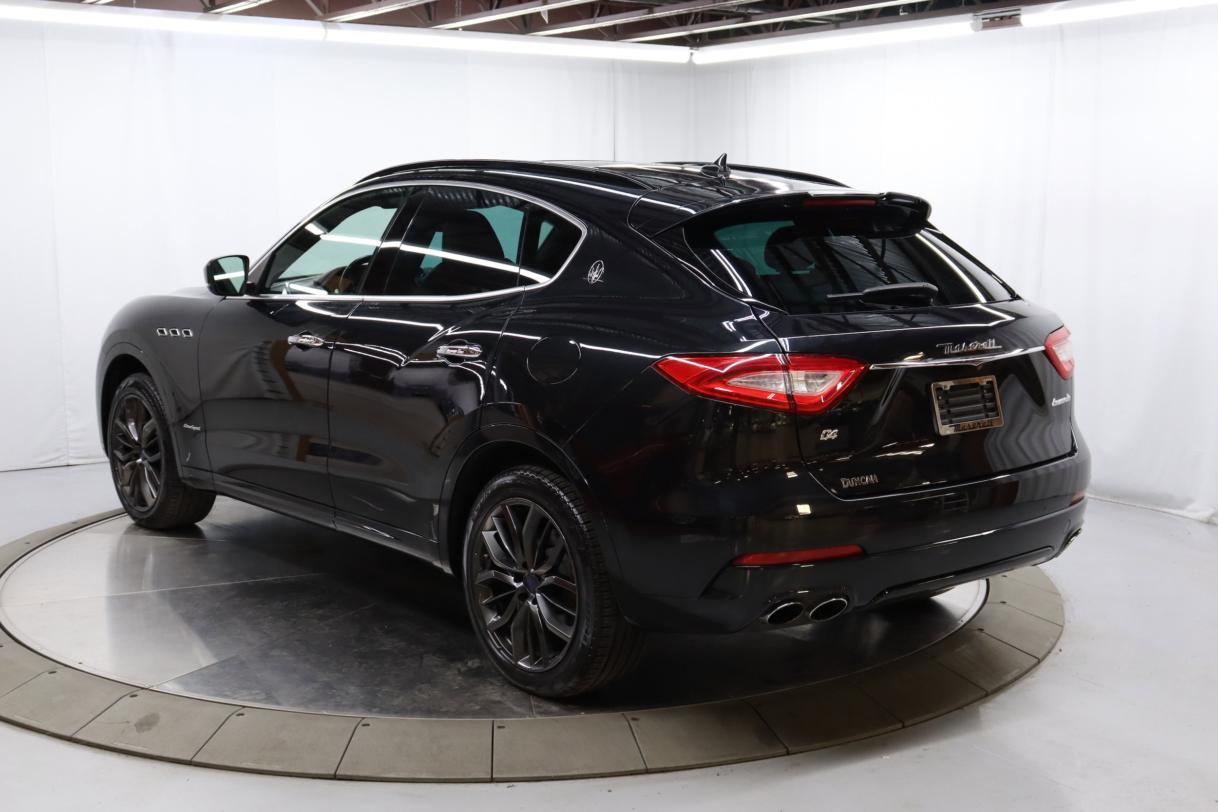 2018 Maserati Levante 5