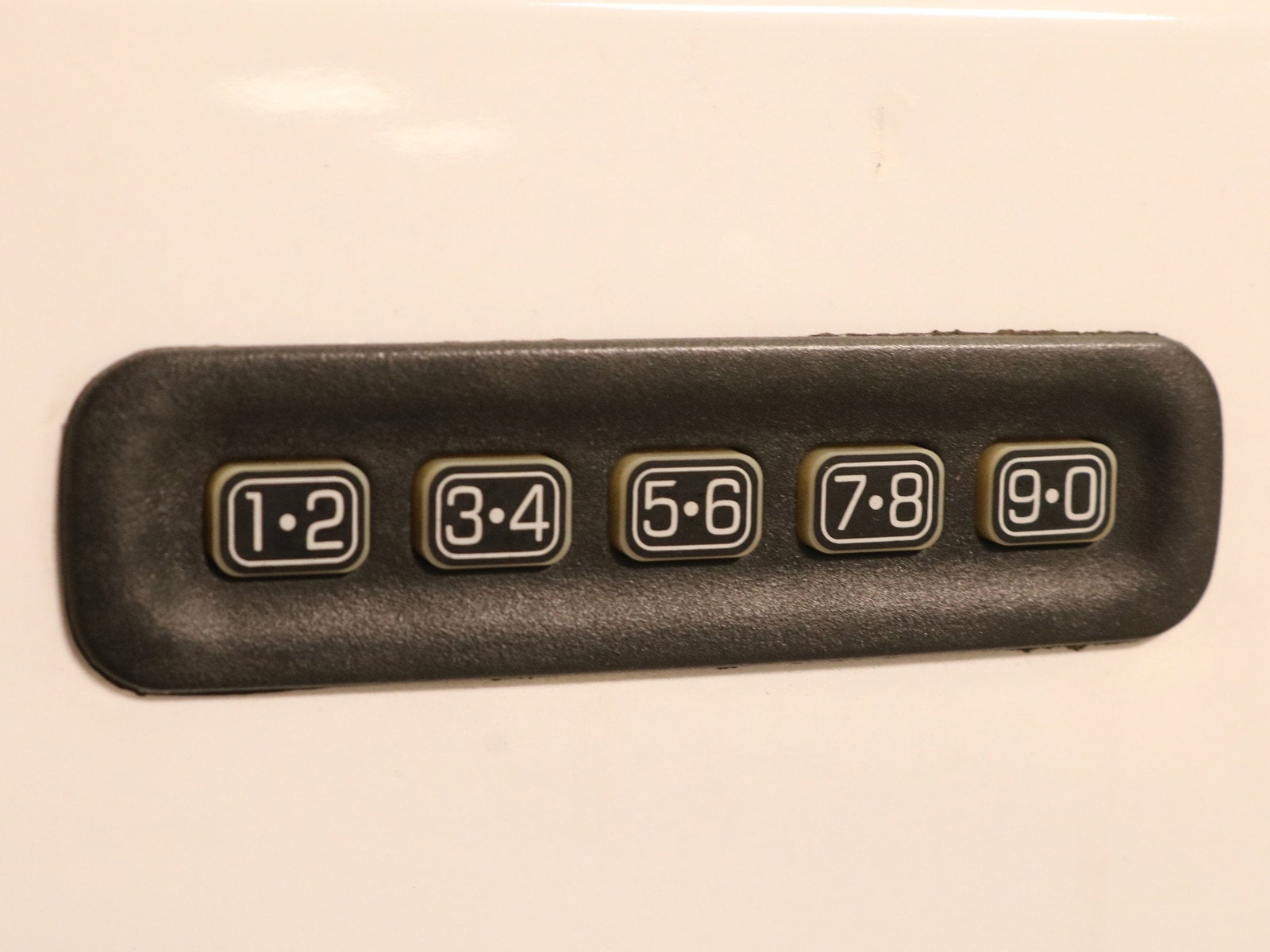 2000 Ford Excursion 72