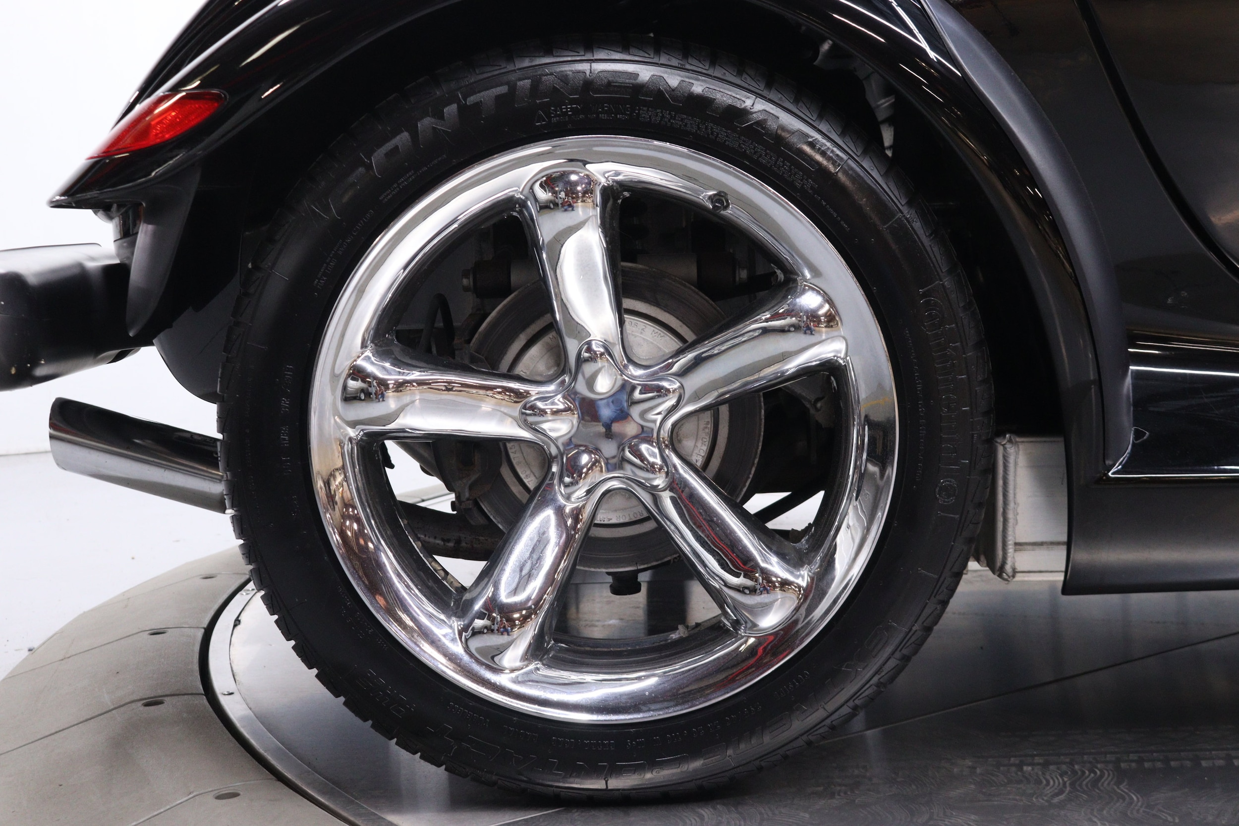 1999 Plymouth Prowler 52