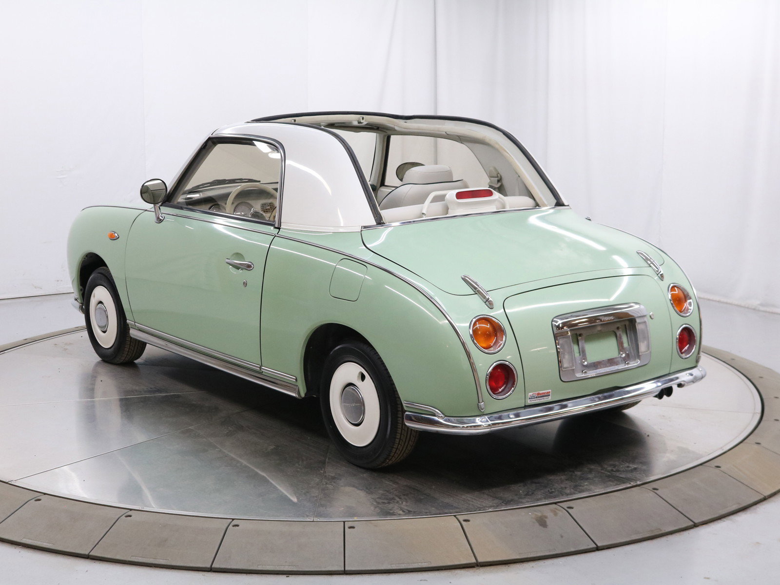 1992 Nissan Figaro 9