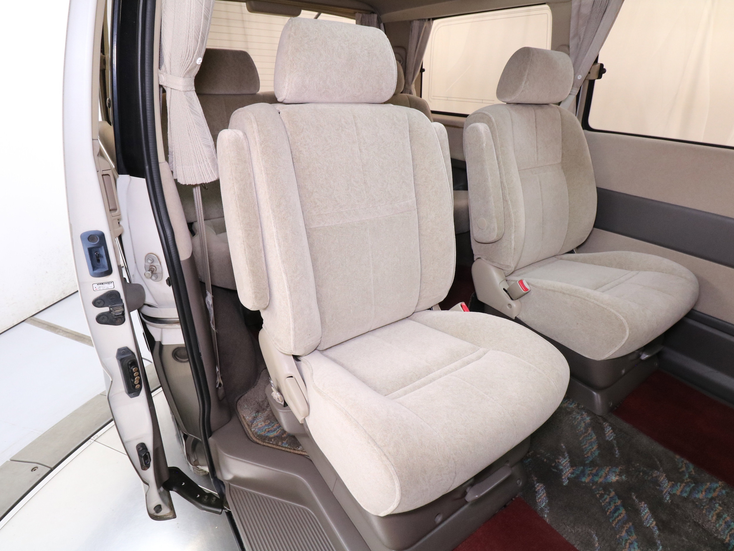 1999 Toyota Grand HiAce 19