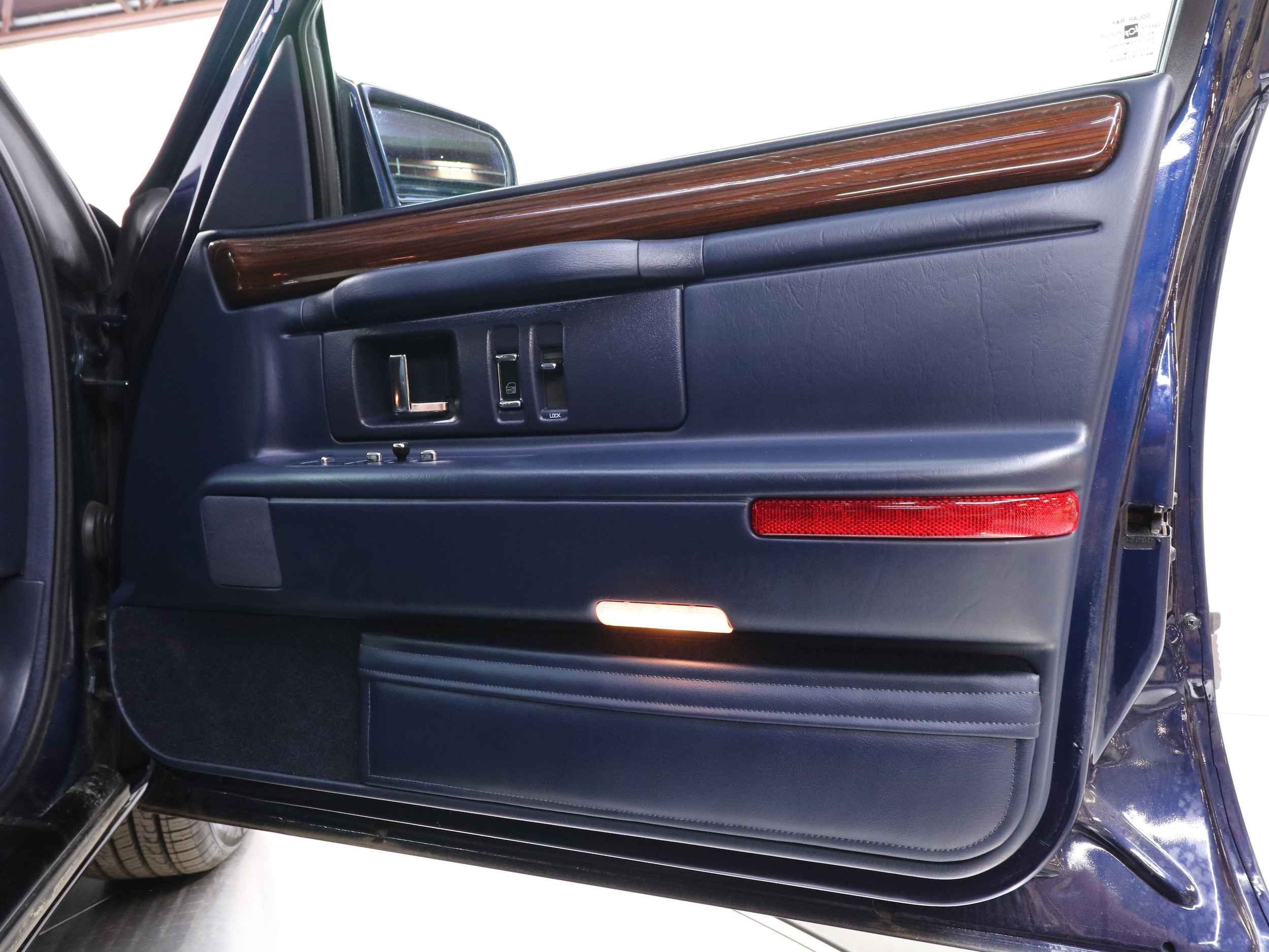 1996 Cadillac Concours 22