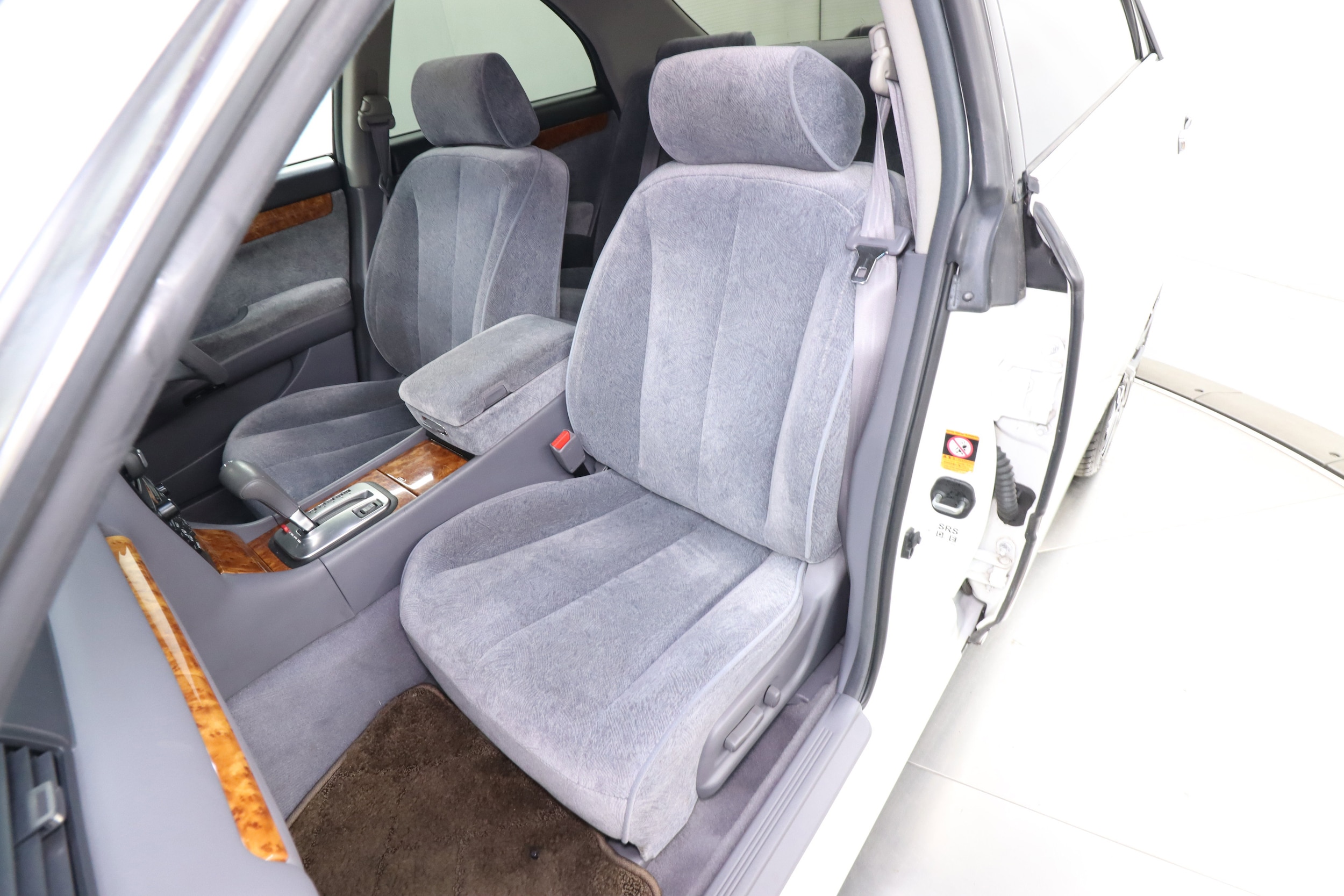 2001 Mitsuoka Galue 2 19