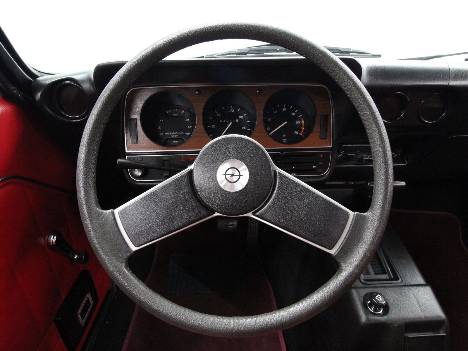 1975 Opel Manta 21