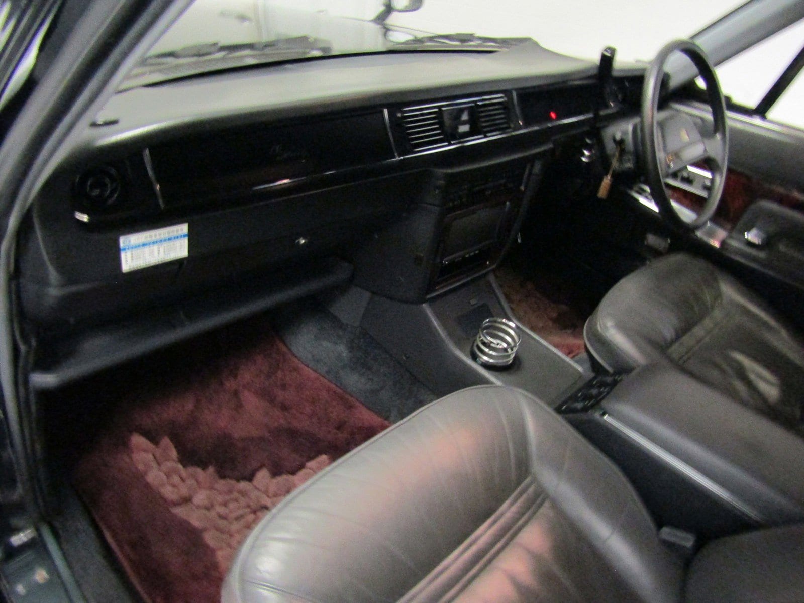 1991 Toyota Century 13
