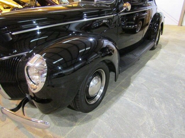 1940 Ford Street Rod 26